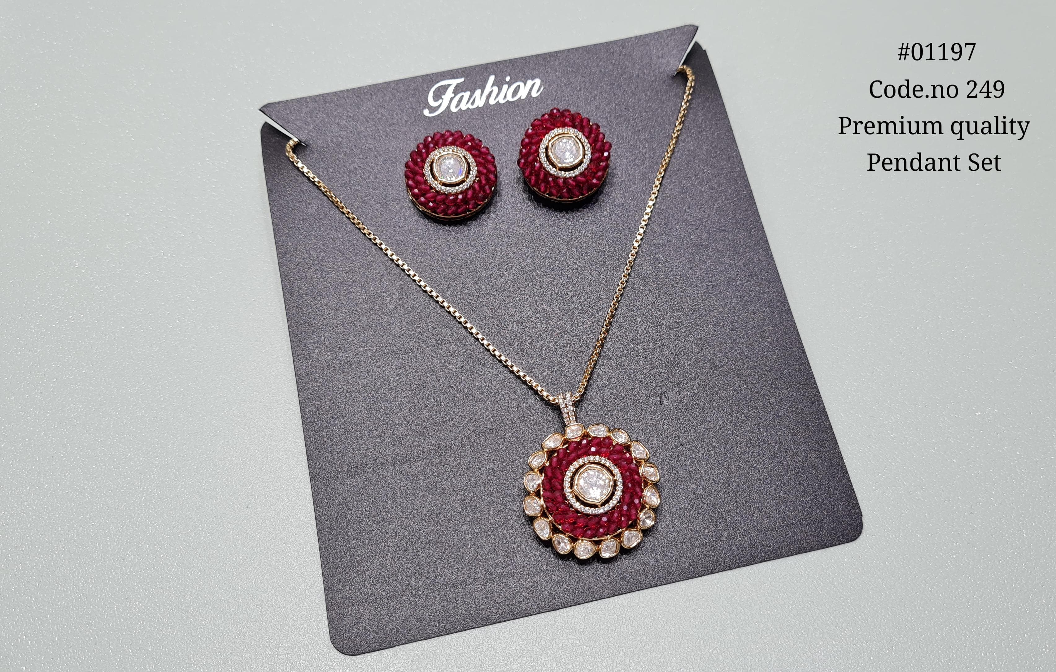 Kundan Pendant Set 01197