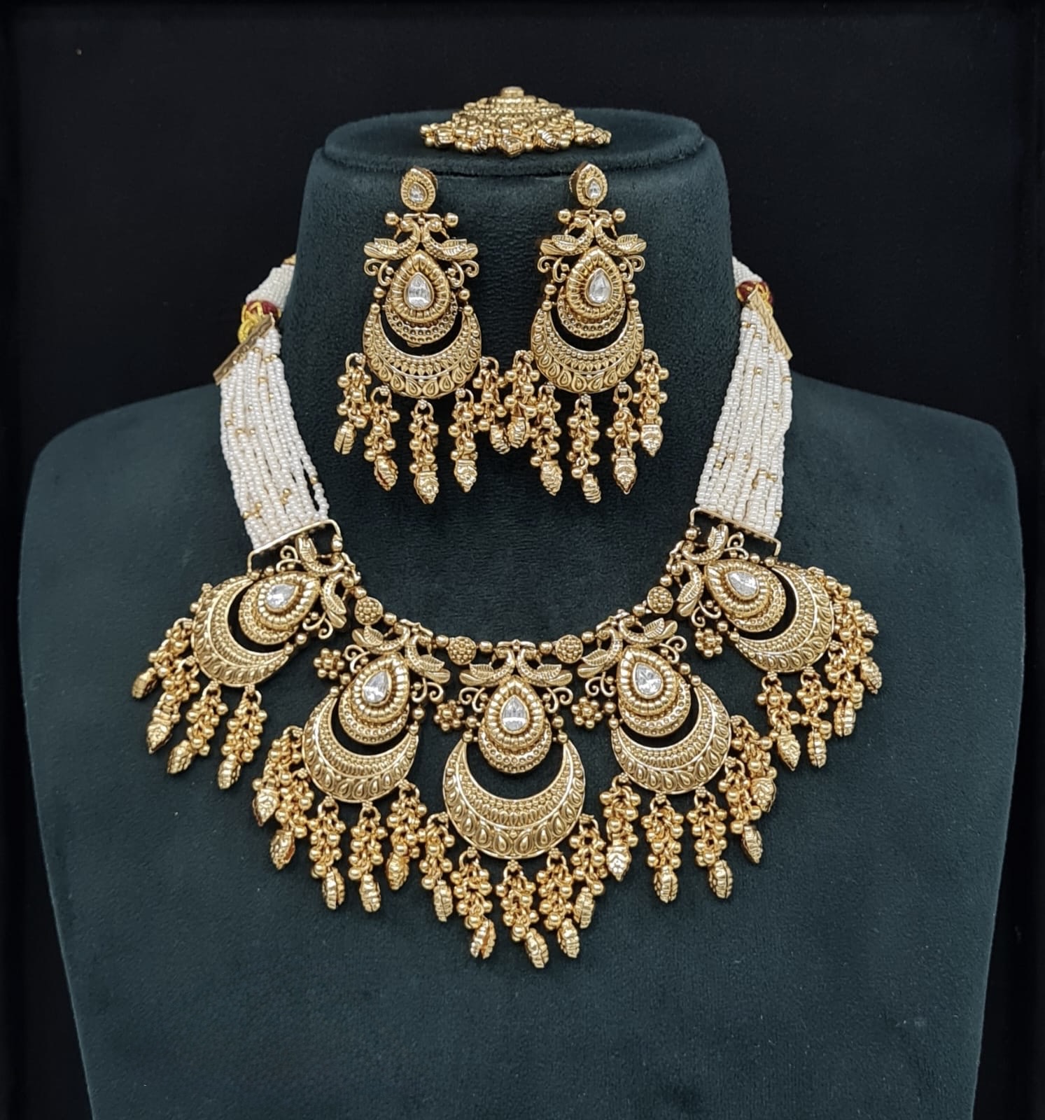 Antique Necklace 10636 - 2