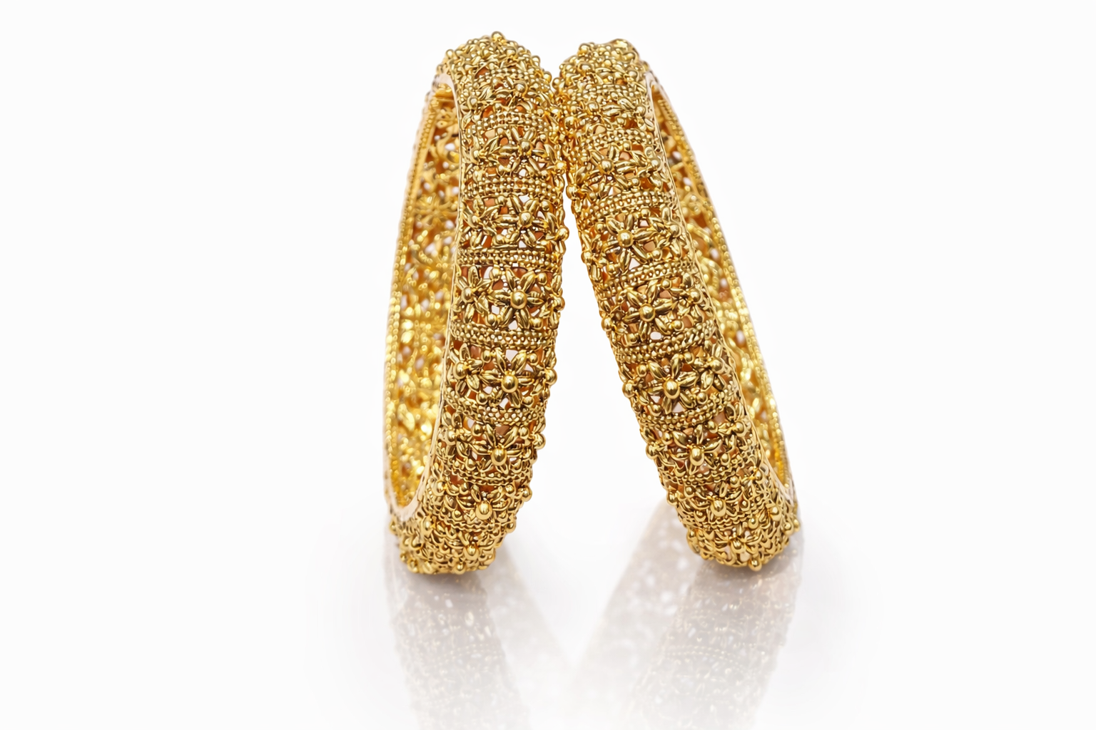 Antique Bangles 01862