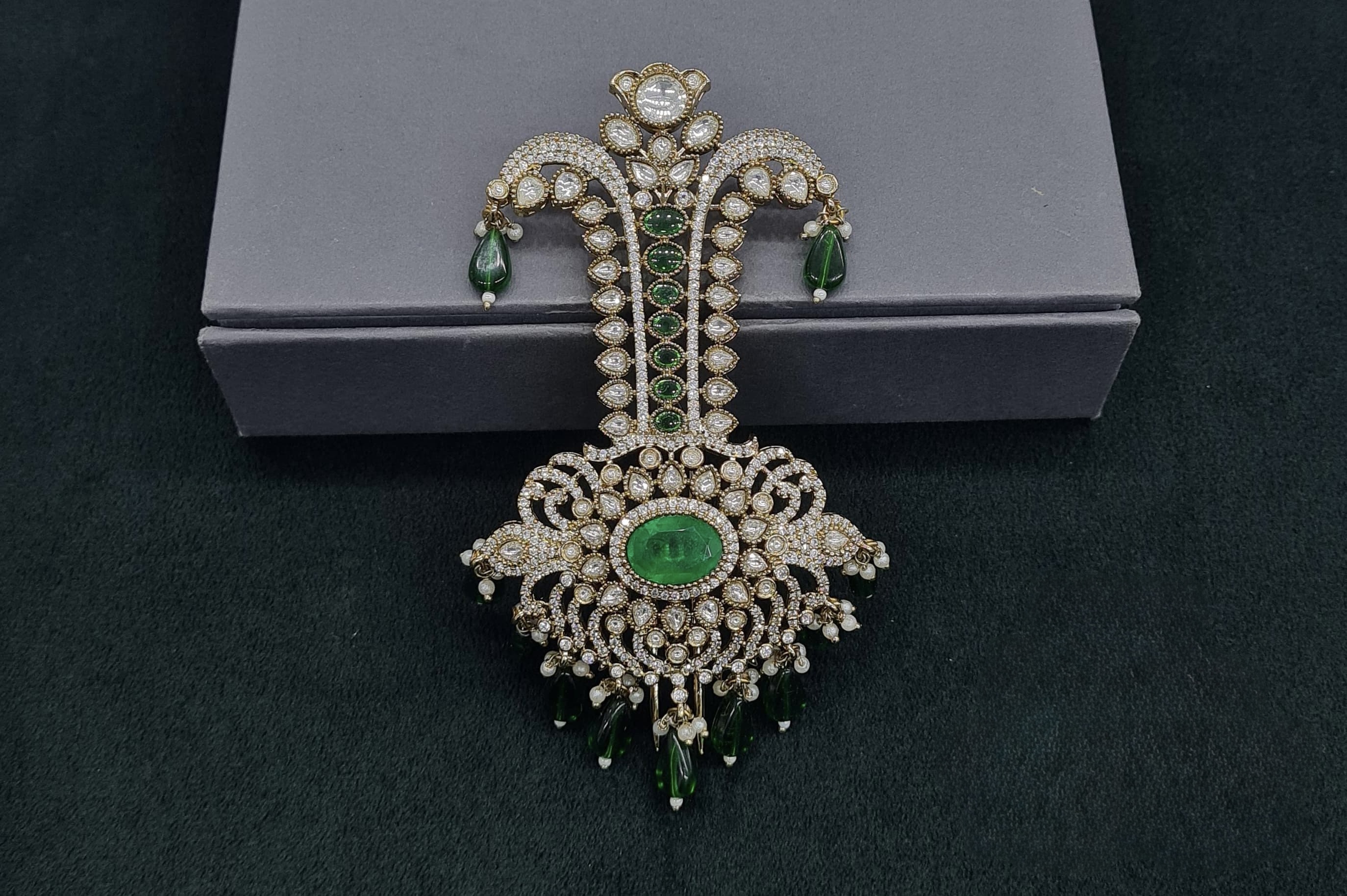 Kundan Kalangi 04727 - 5
