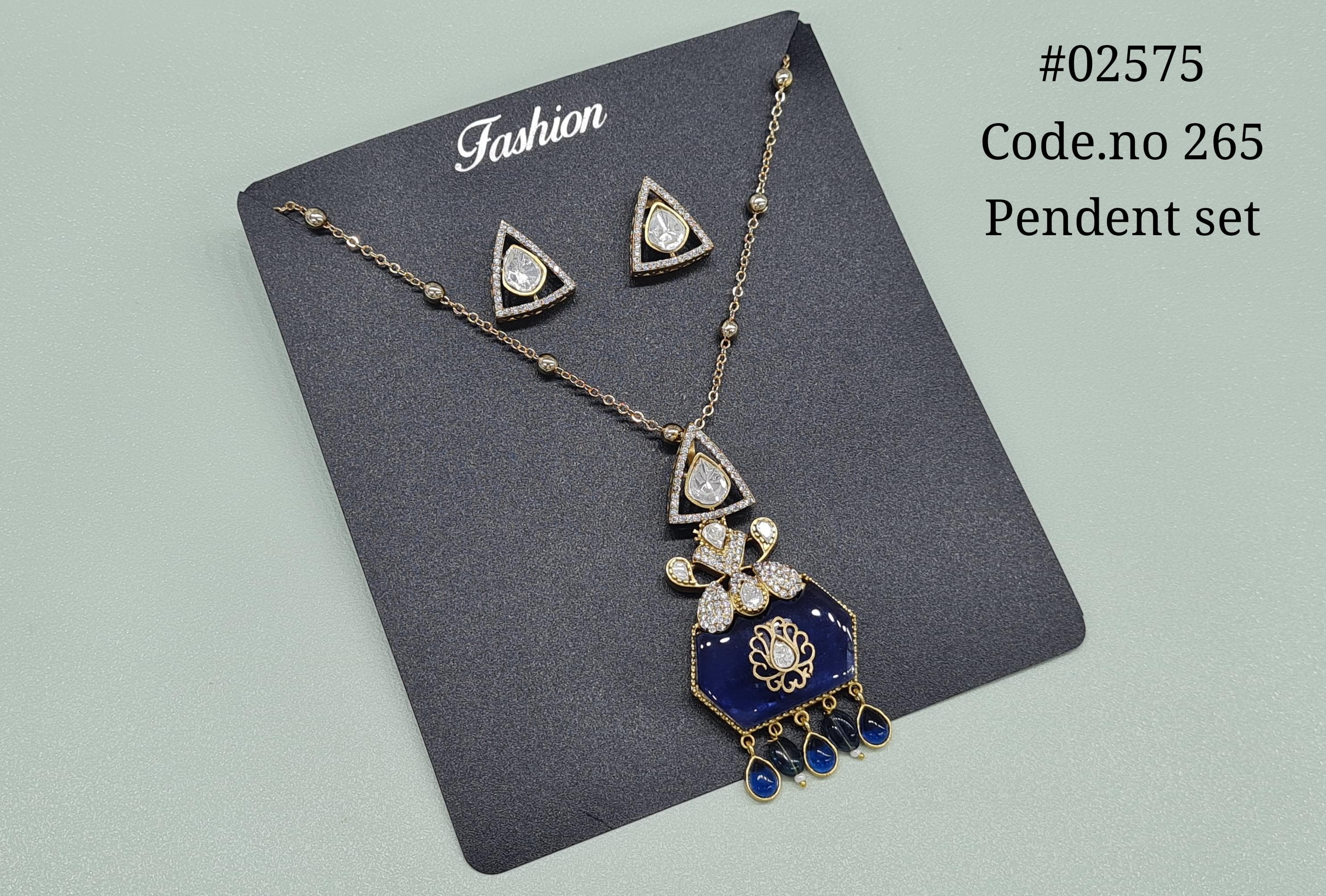 Kundan pendant 02575 - 3