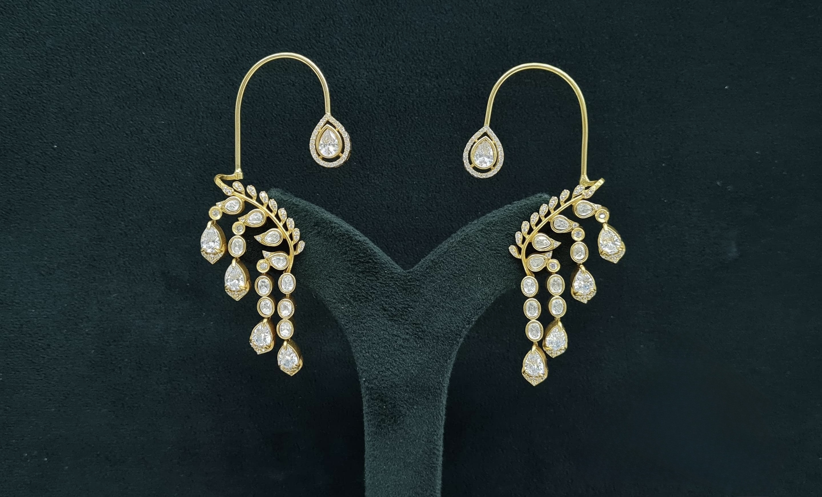 Moissanite Earcuff 08563 - 6