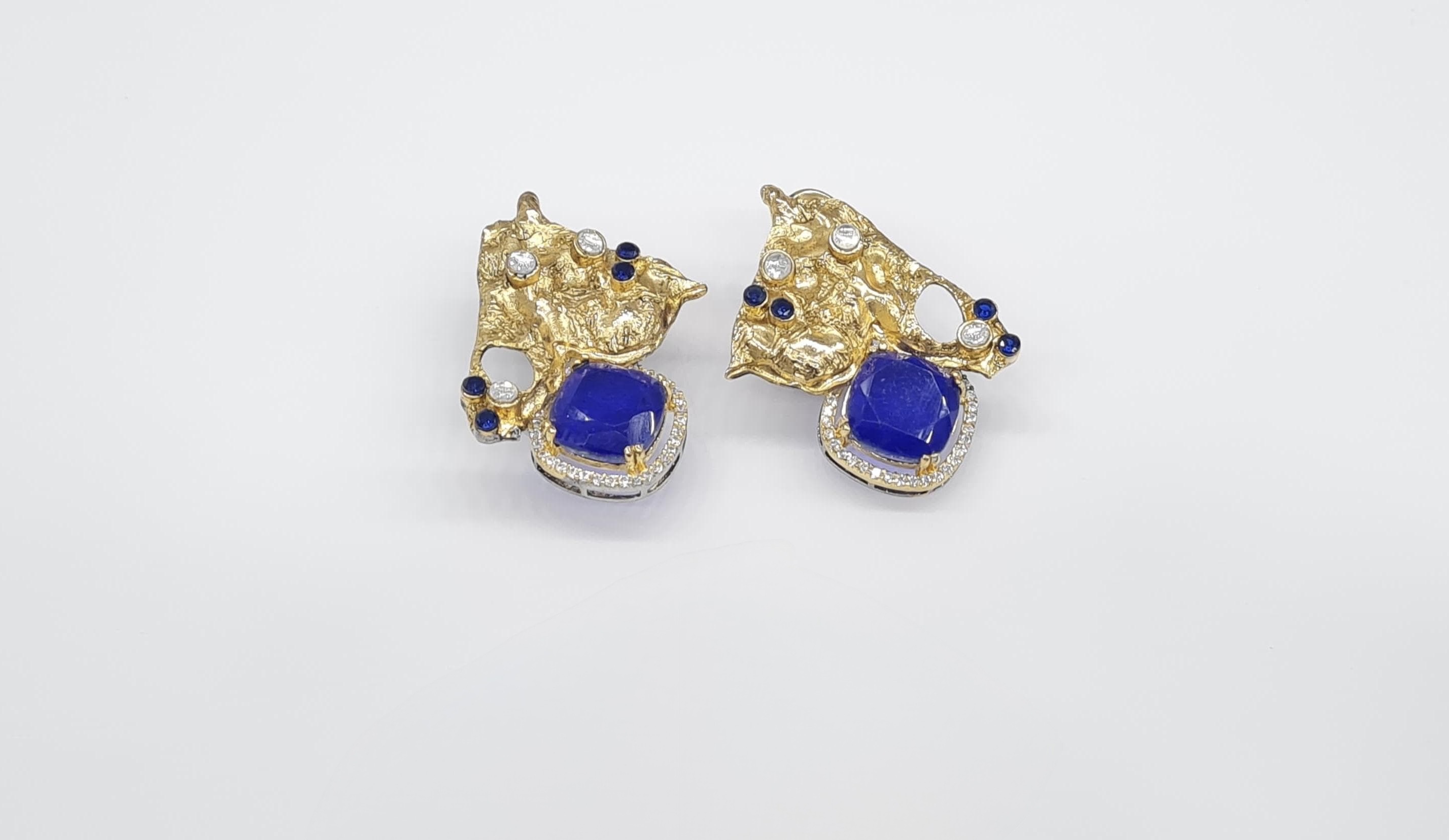 Sabyasachi Earrings 09411 - 8