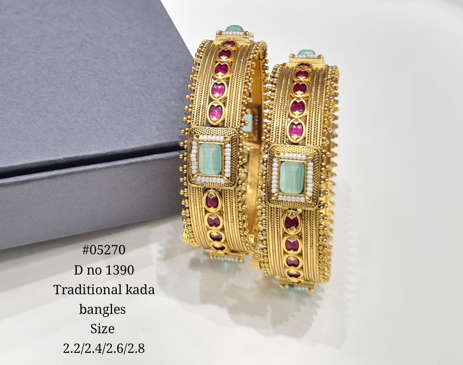Antique Bangles 05270 - 2