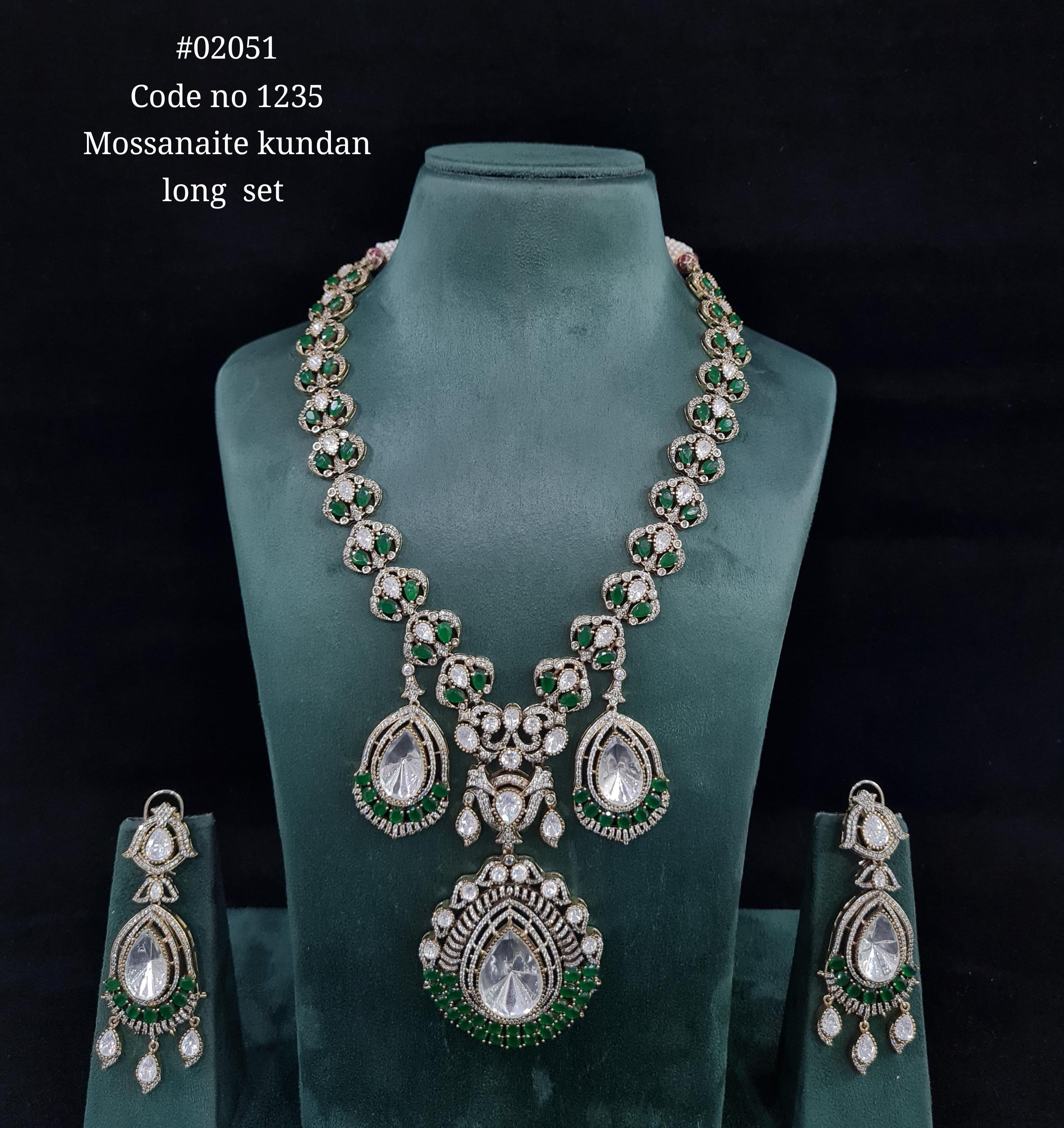 Victorian Kundan Long 02051 - 4