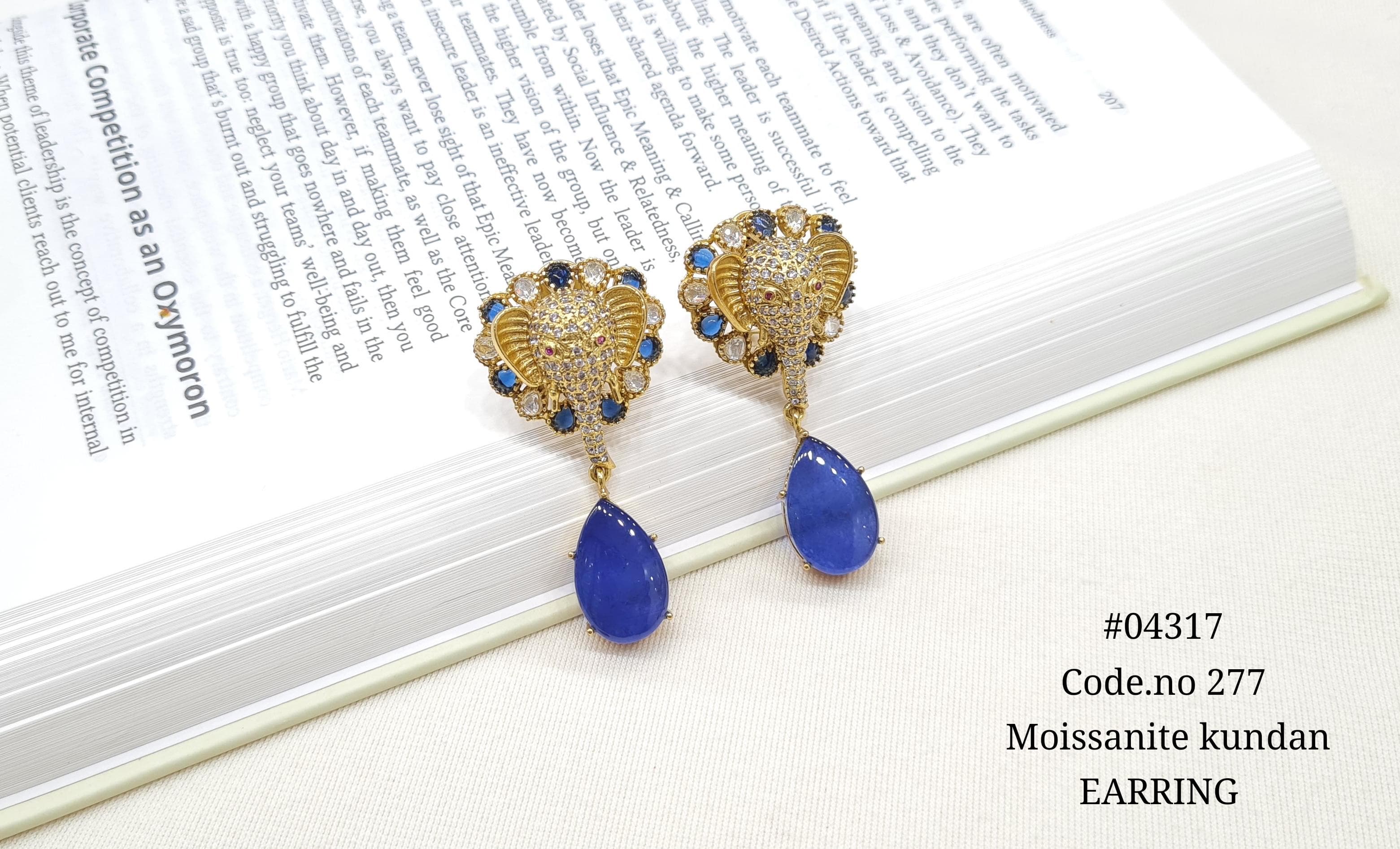 Kundan Earrings 04317 - 3