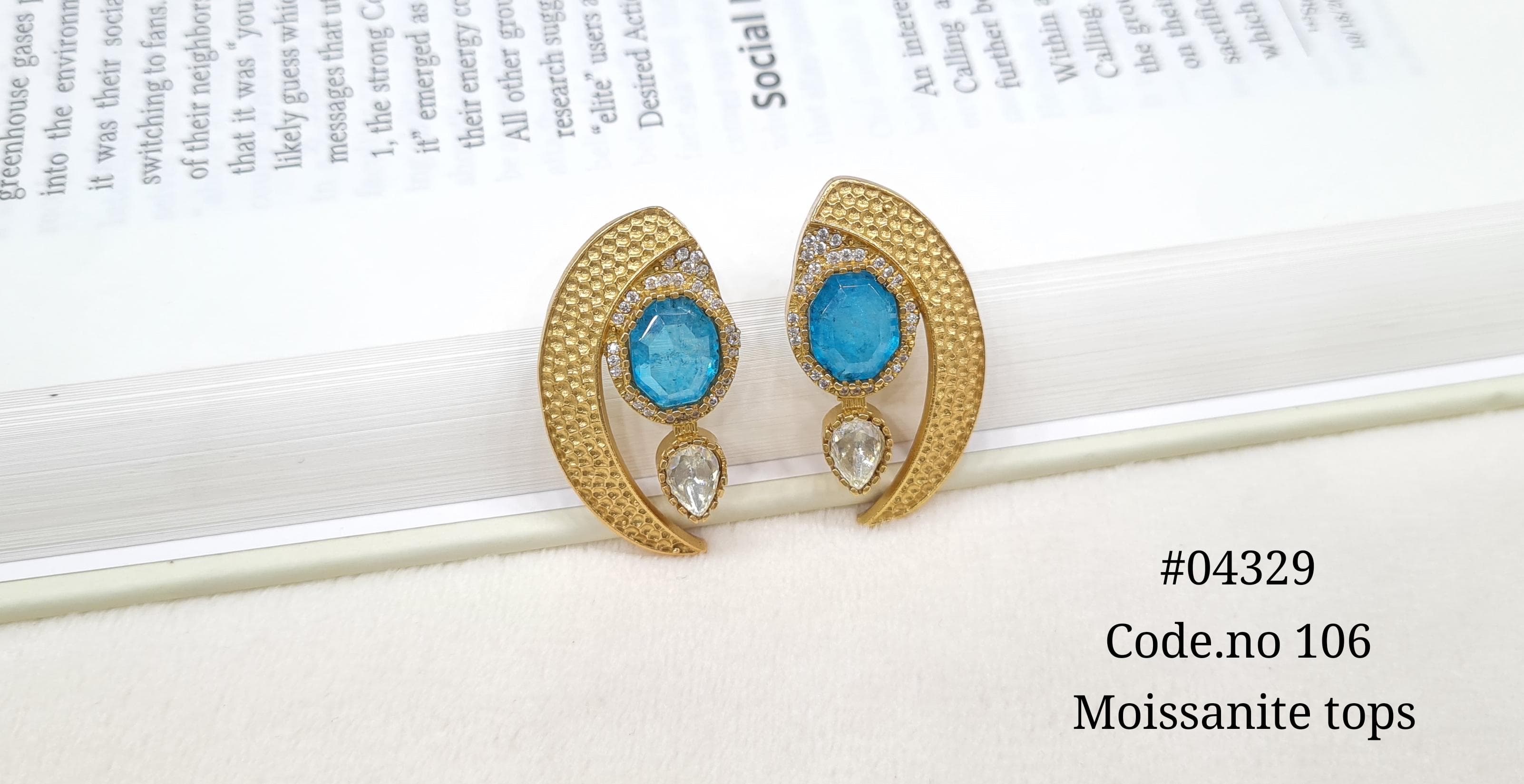 Kundan Tops 04329 - 3