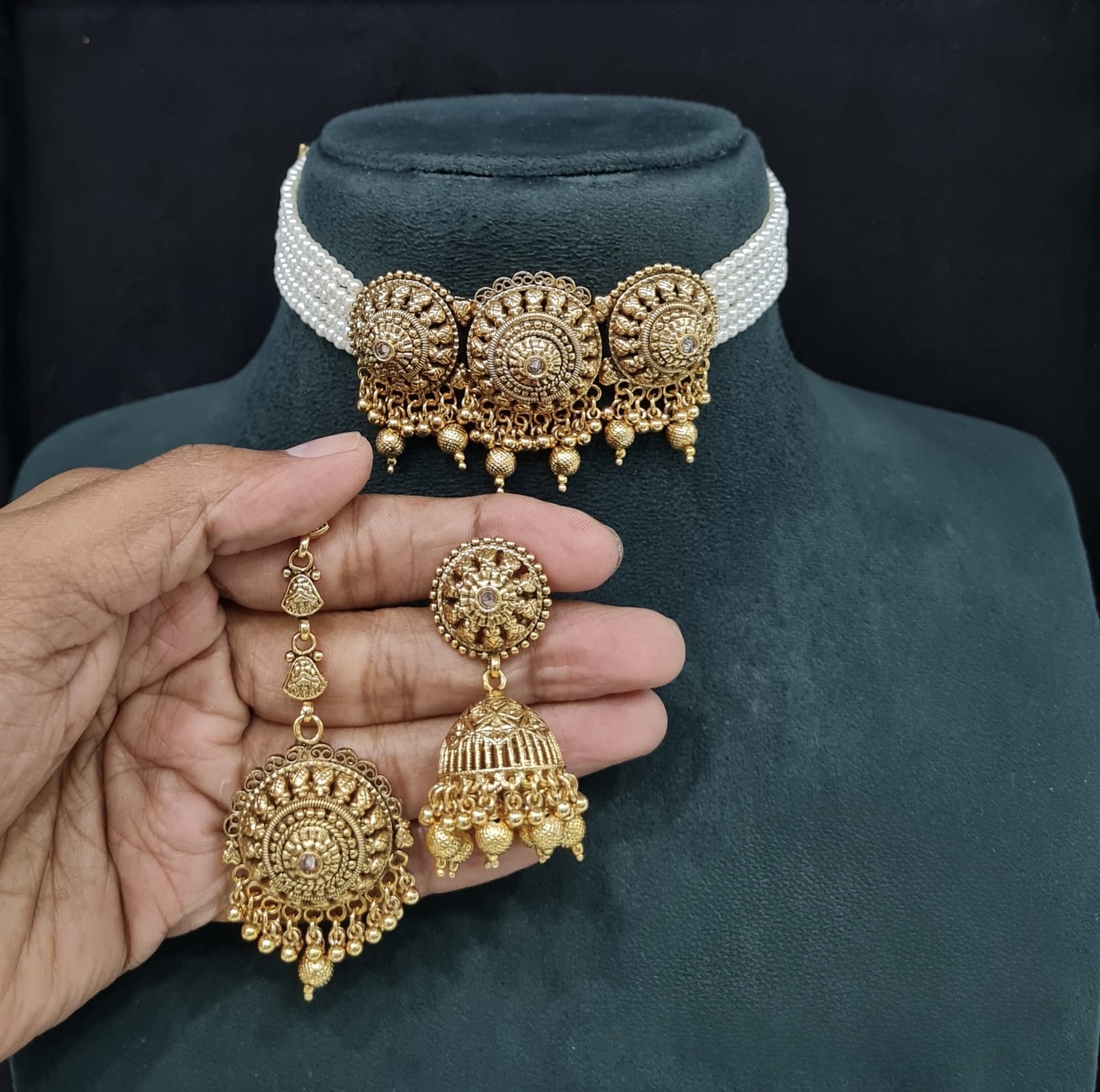 Antique Choker 03207 - 2