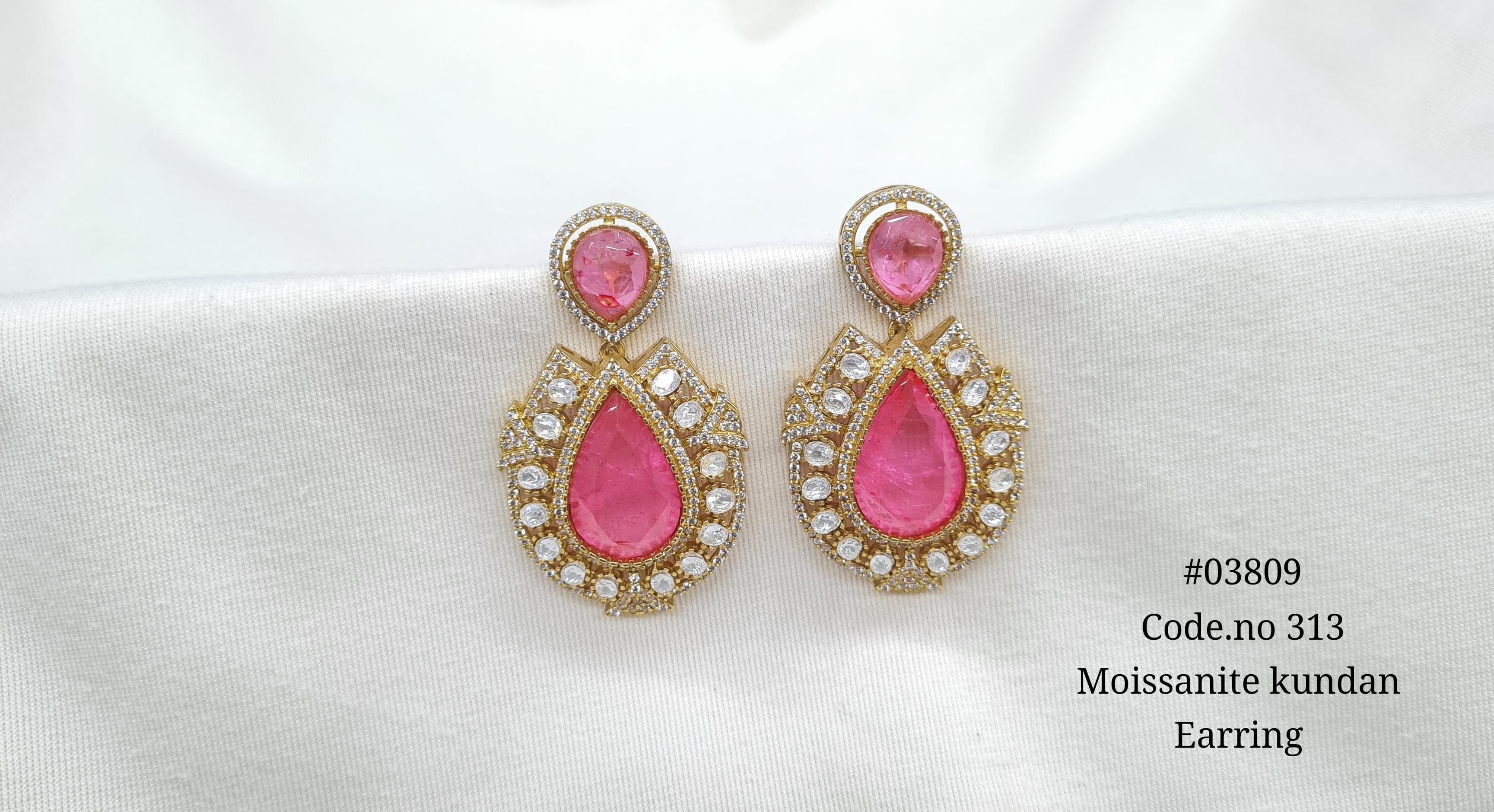Kundan Earrings 03809 - 5