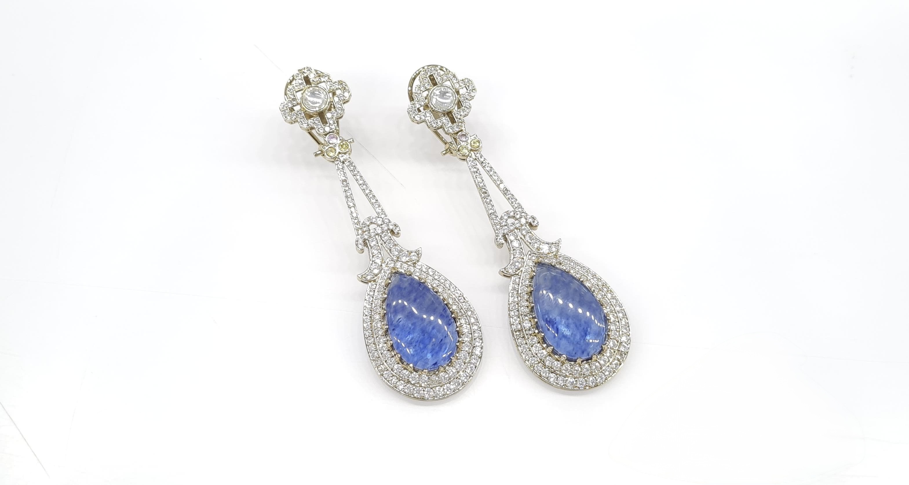 Sabyasachi Earrings 08445 - 4