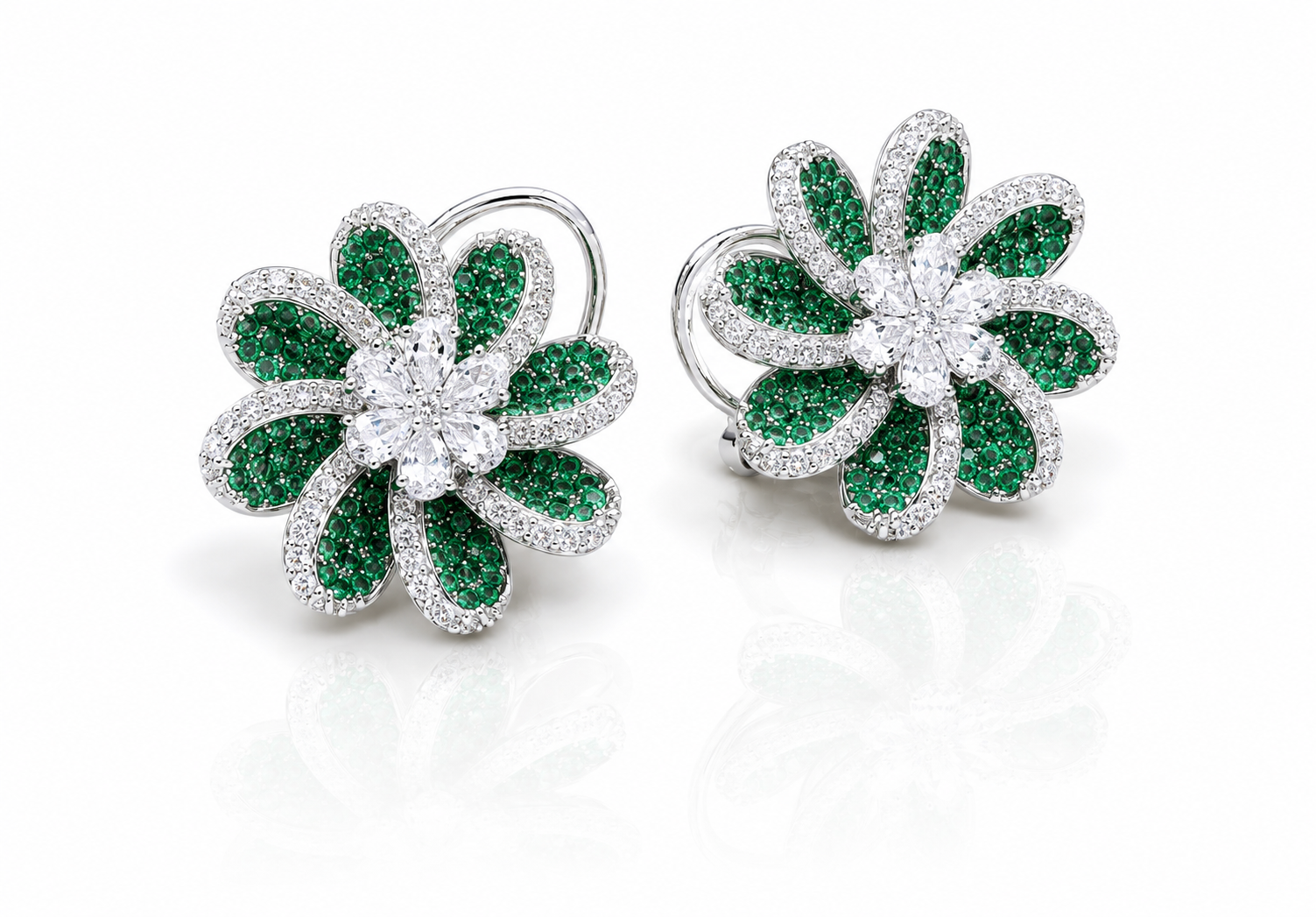Cz Flower Studs 01657 - 8