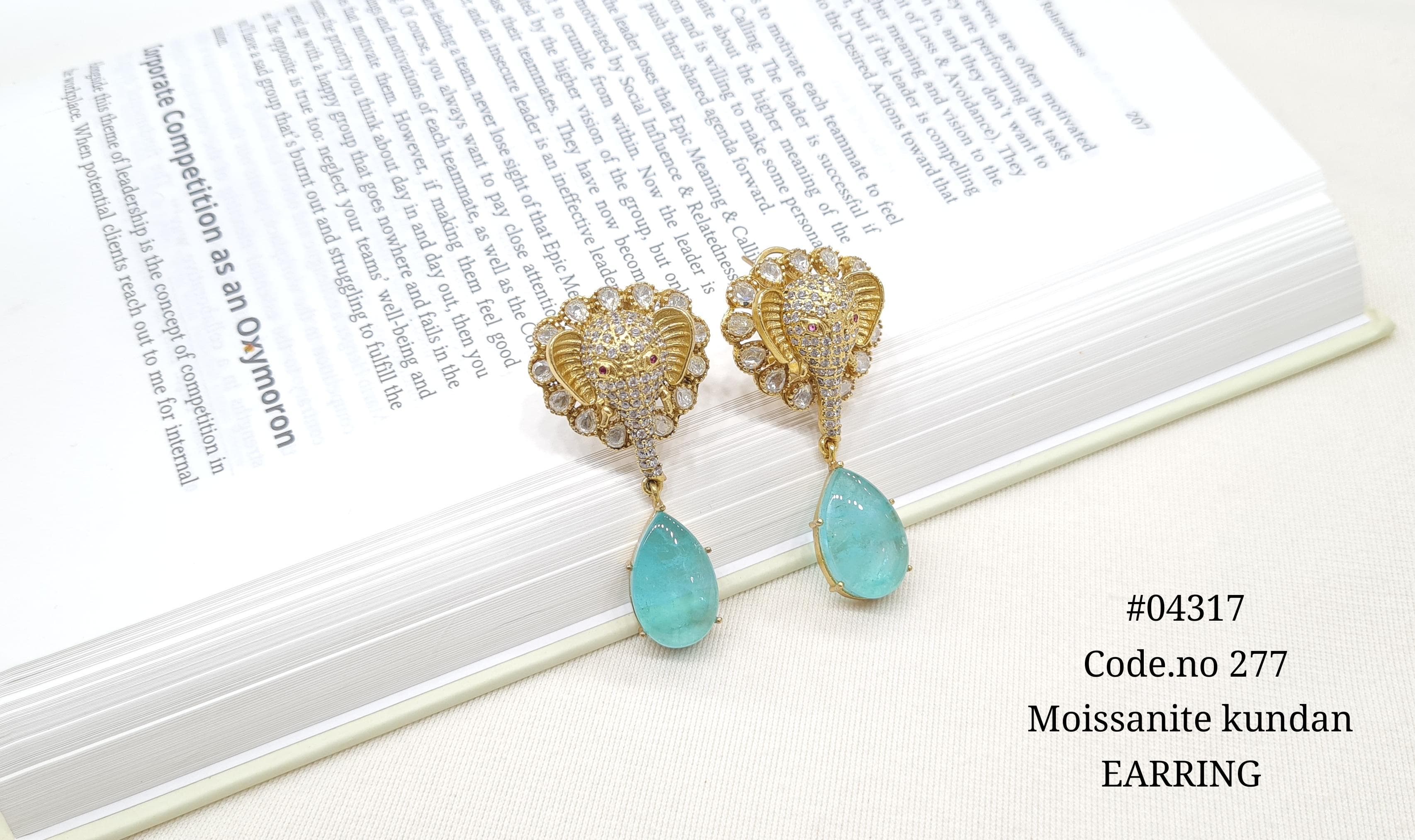 Kundan Earrings 04317 - 7