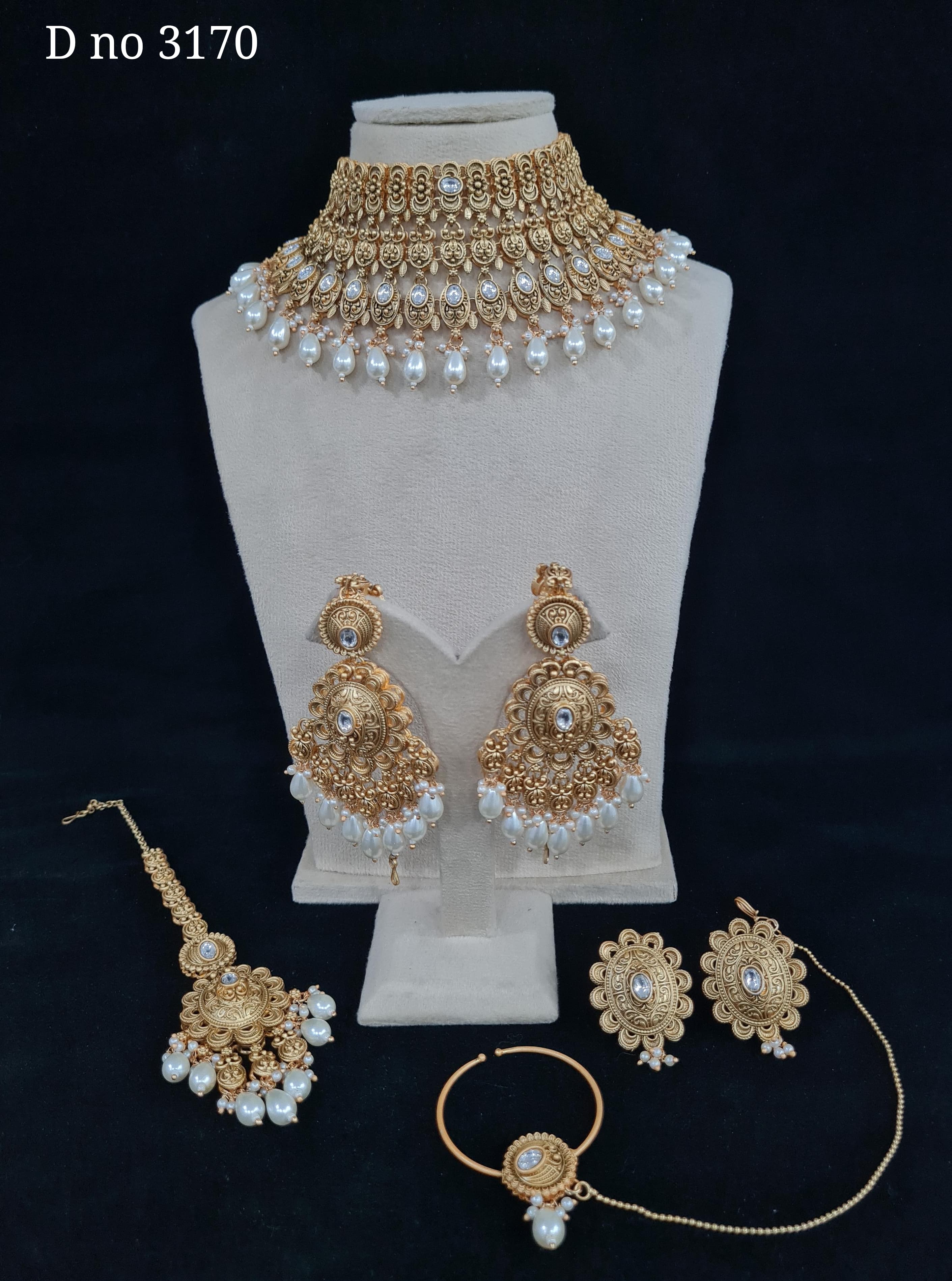 MATT SEMI BRIDAL SET