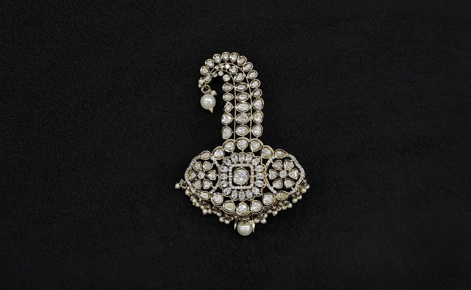 Kundan Kalangi 11078 - 4