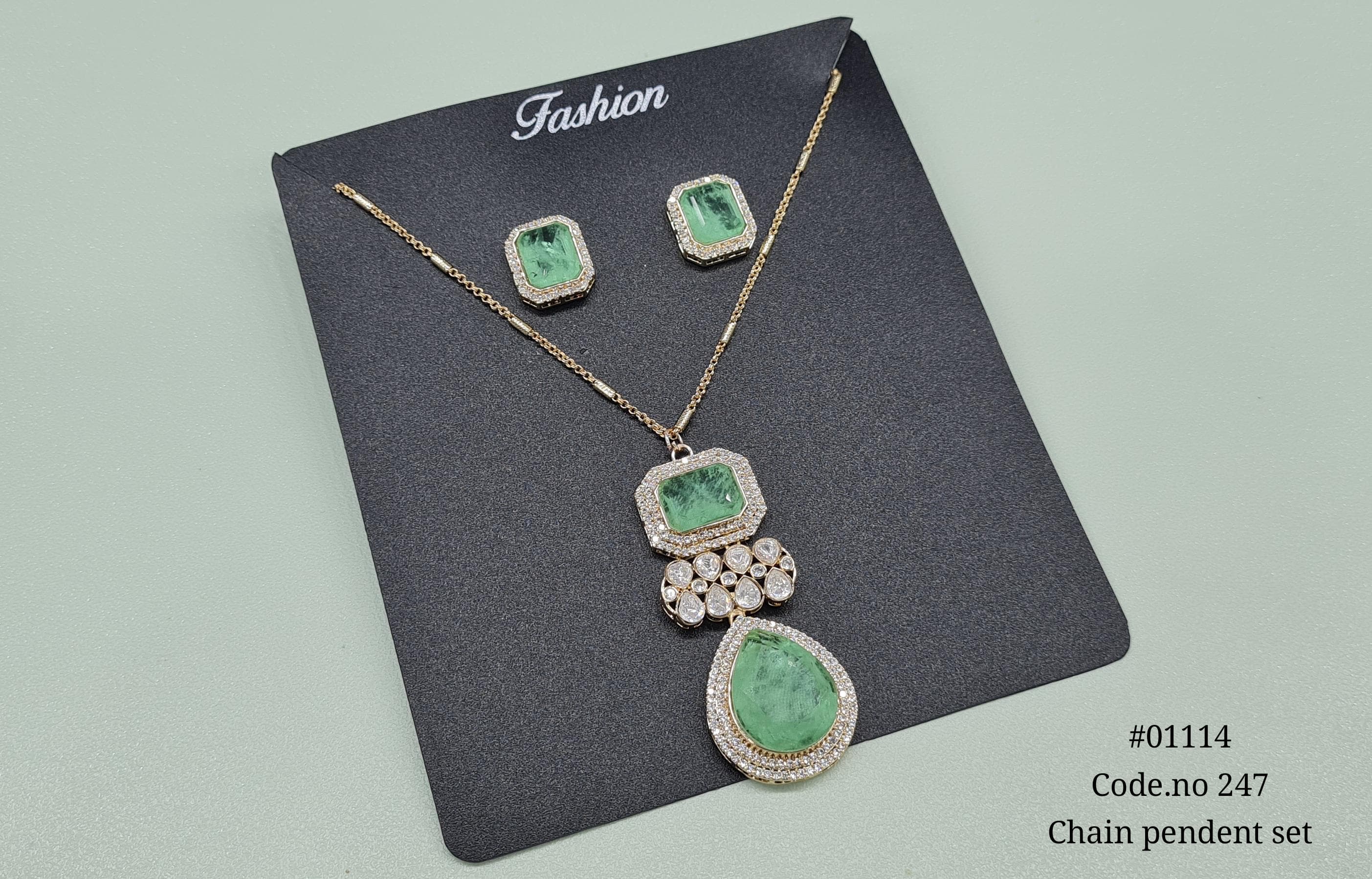 Kundan Pendant Set 01114