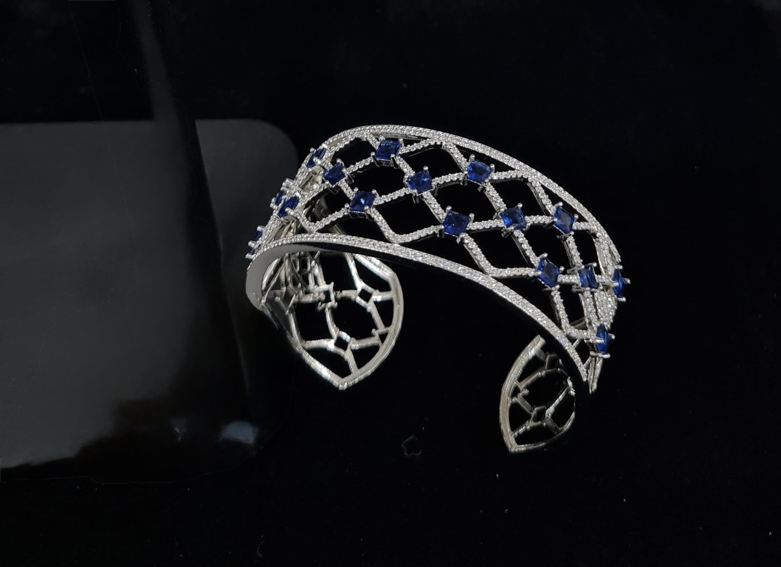 Zarina Mesh Cuff 08245 - 6