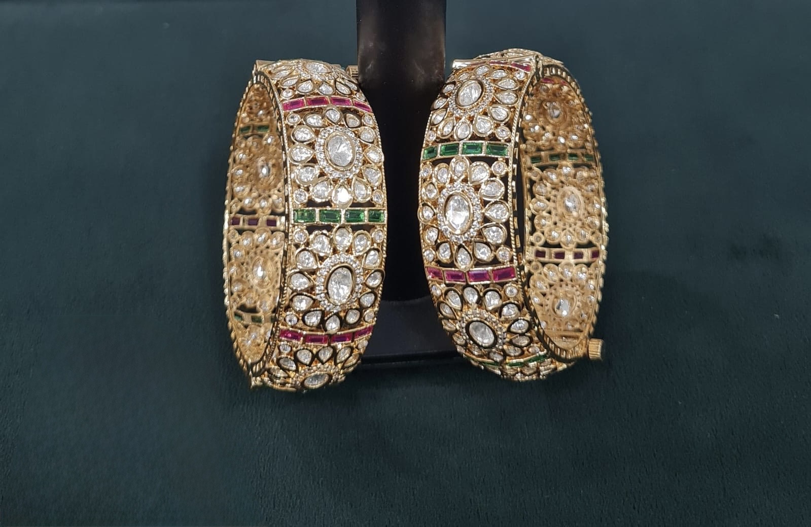 Kundan Bangles 05144