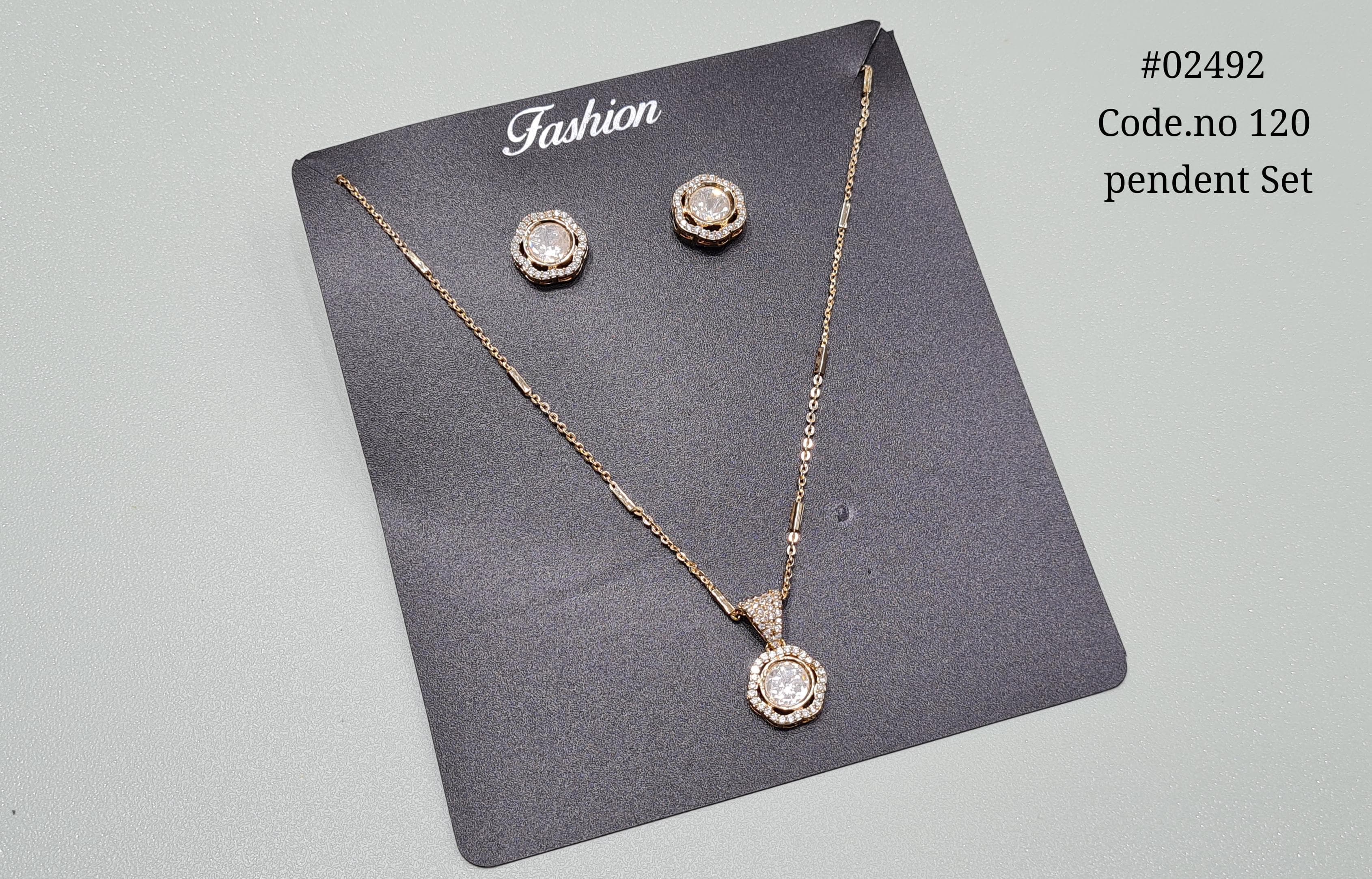 Kundan Pendant 02492 - 6