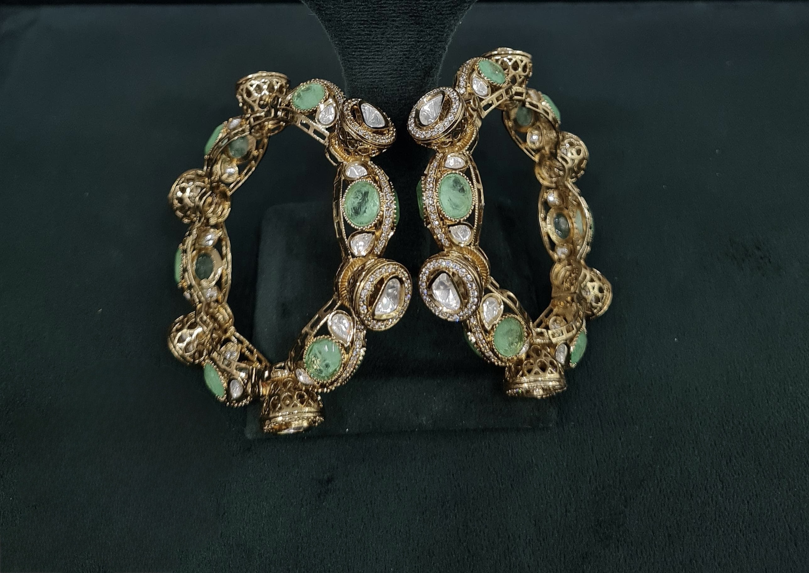 Kundan Bangles 08374