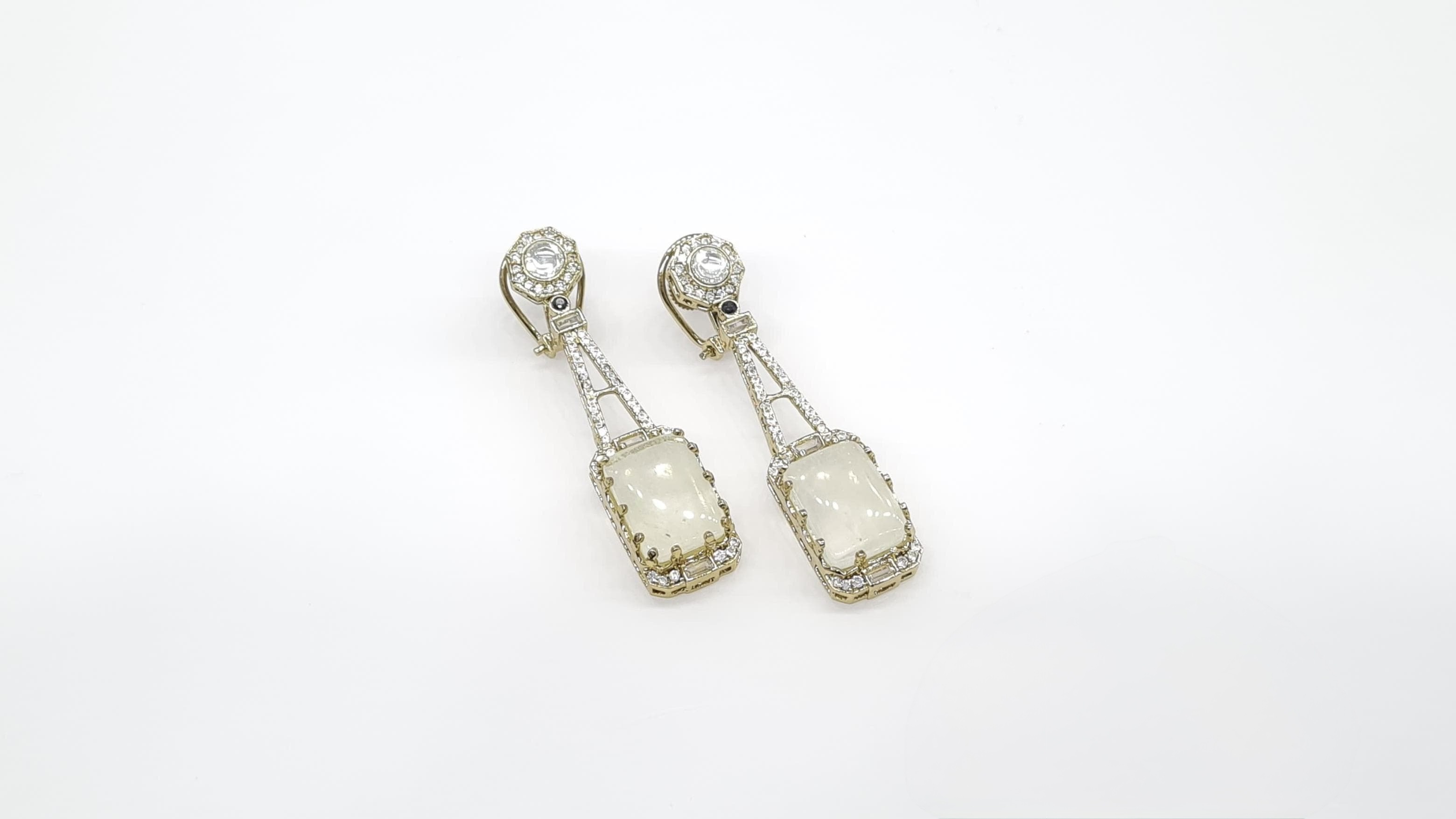 Sabyasachi Earrings 09403 - 7