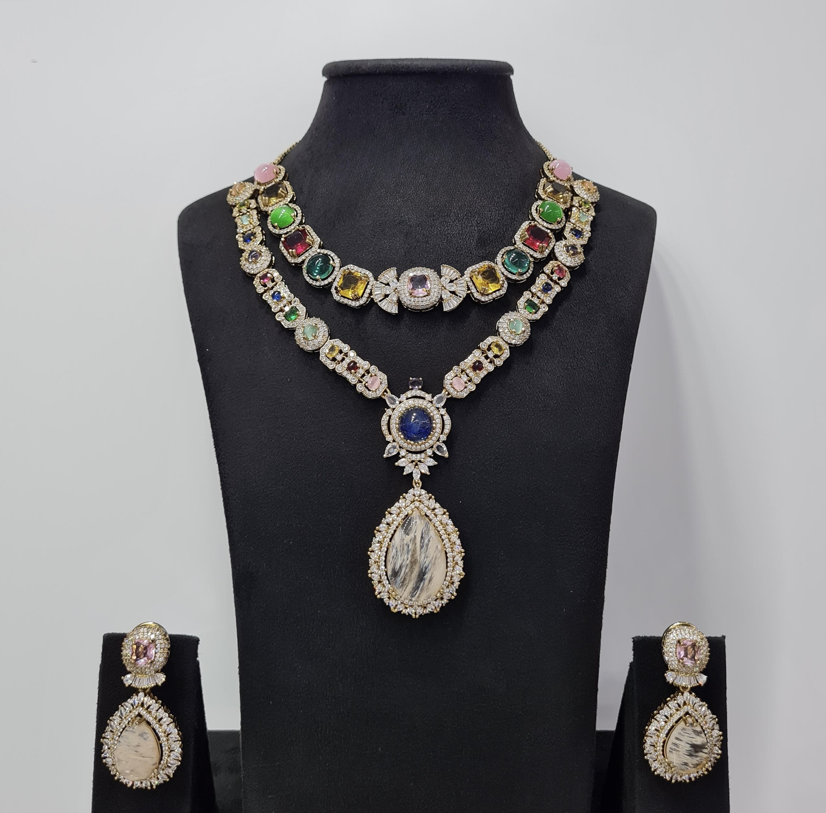 Sabyasachi Necklace 08438 - 7