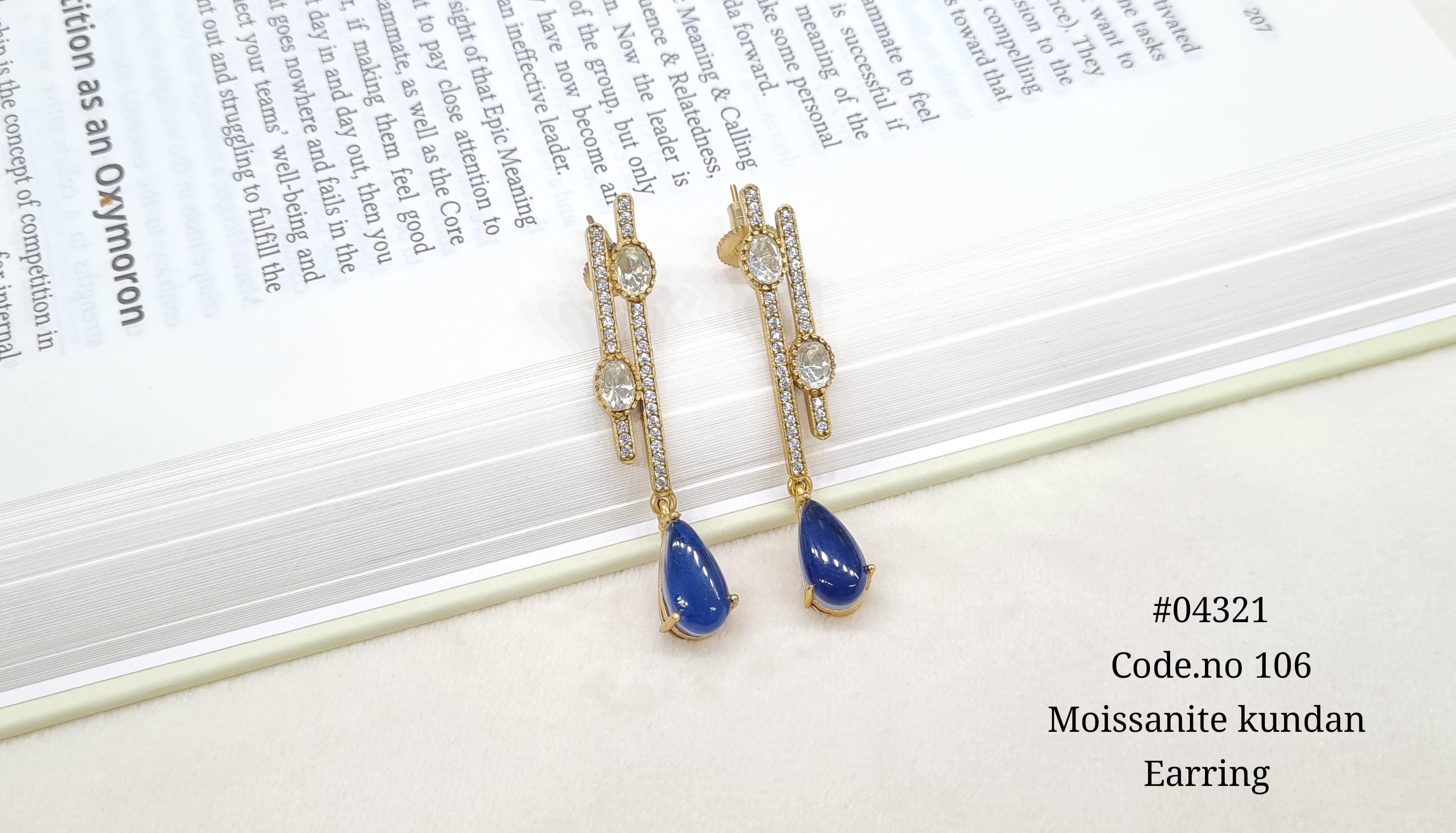 Kundan Earring 04321 - 7