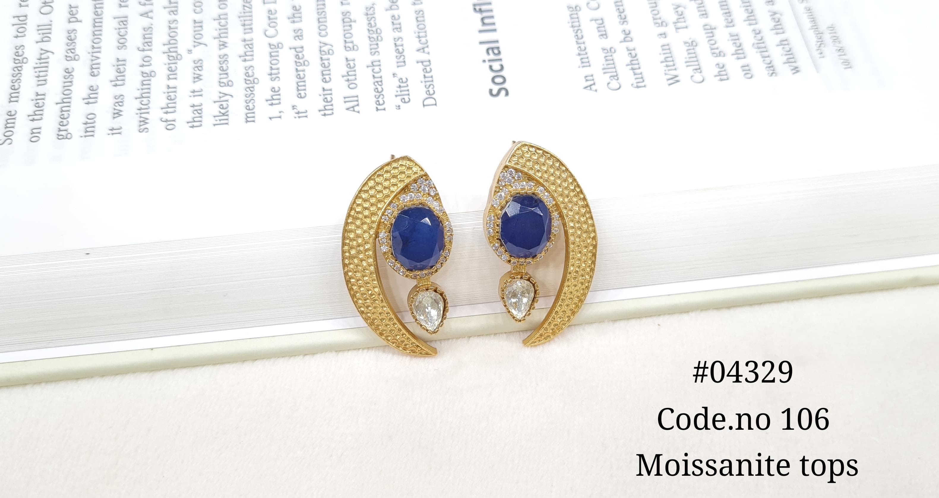 Kundan Tops 04329 - 5