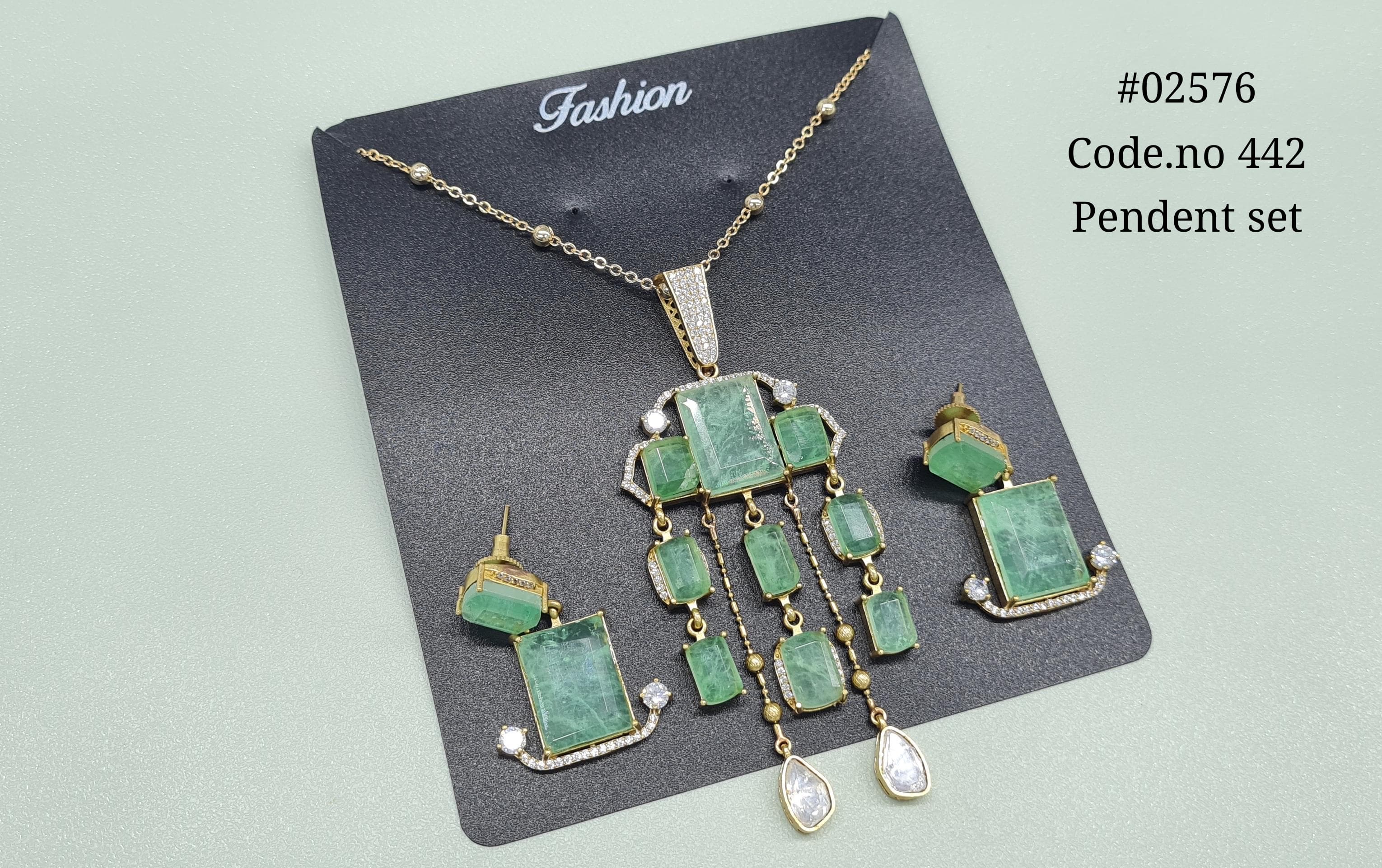 Kundan pendant 02576