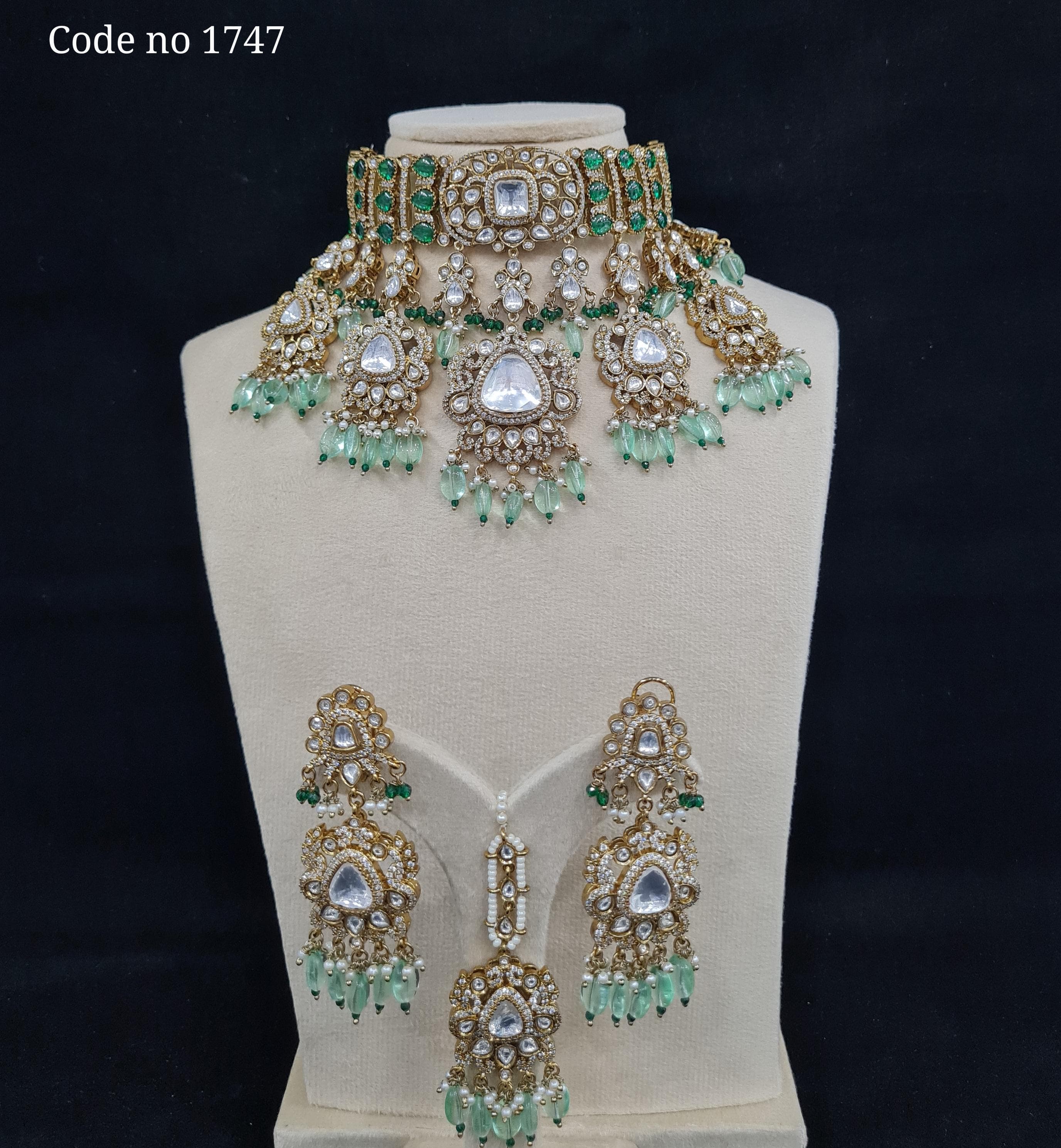 Kundan necklace set 00268 - 3
