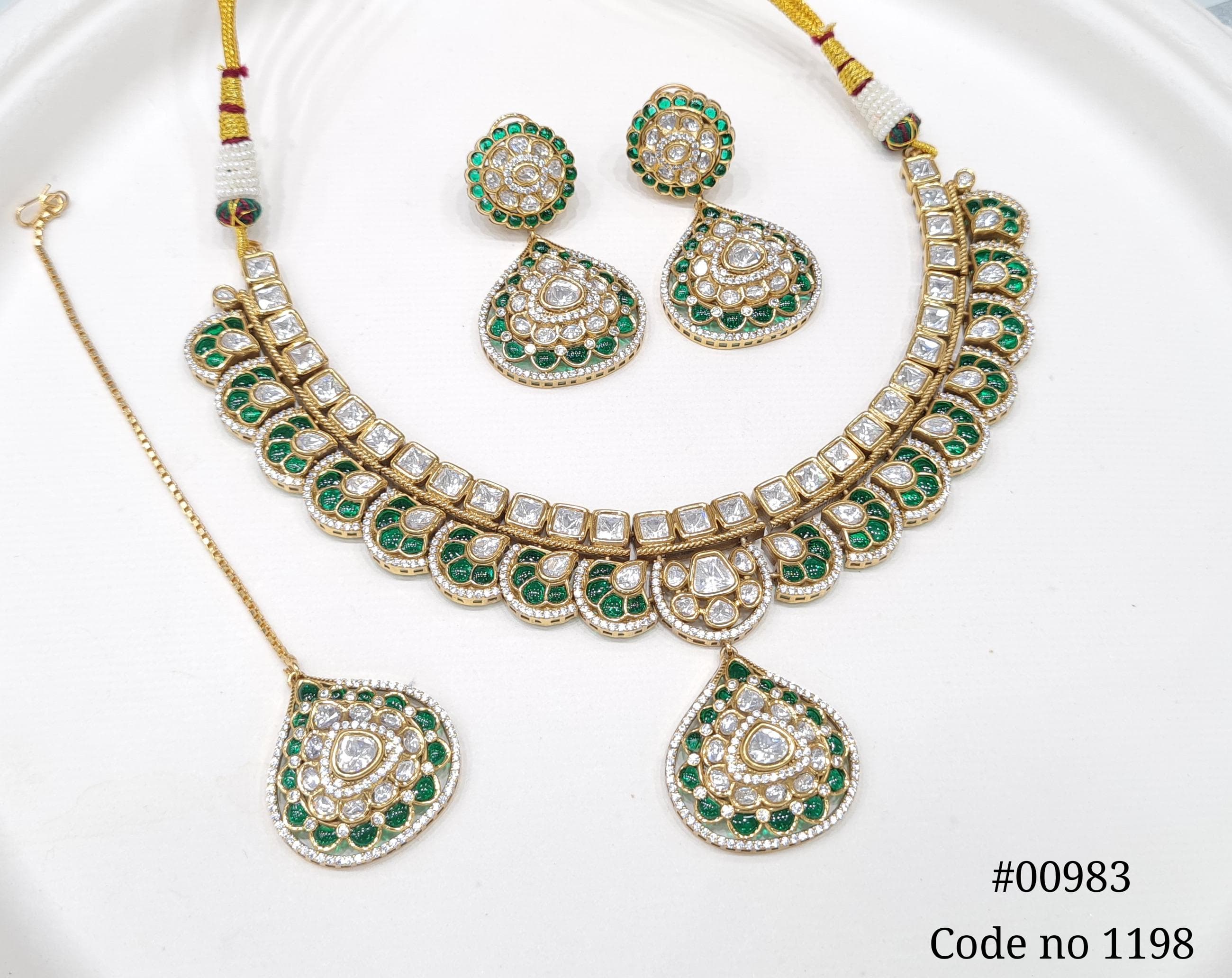 Kundan Necklace 00983 - 4
