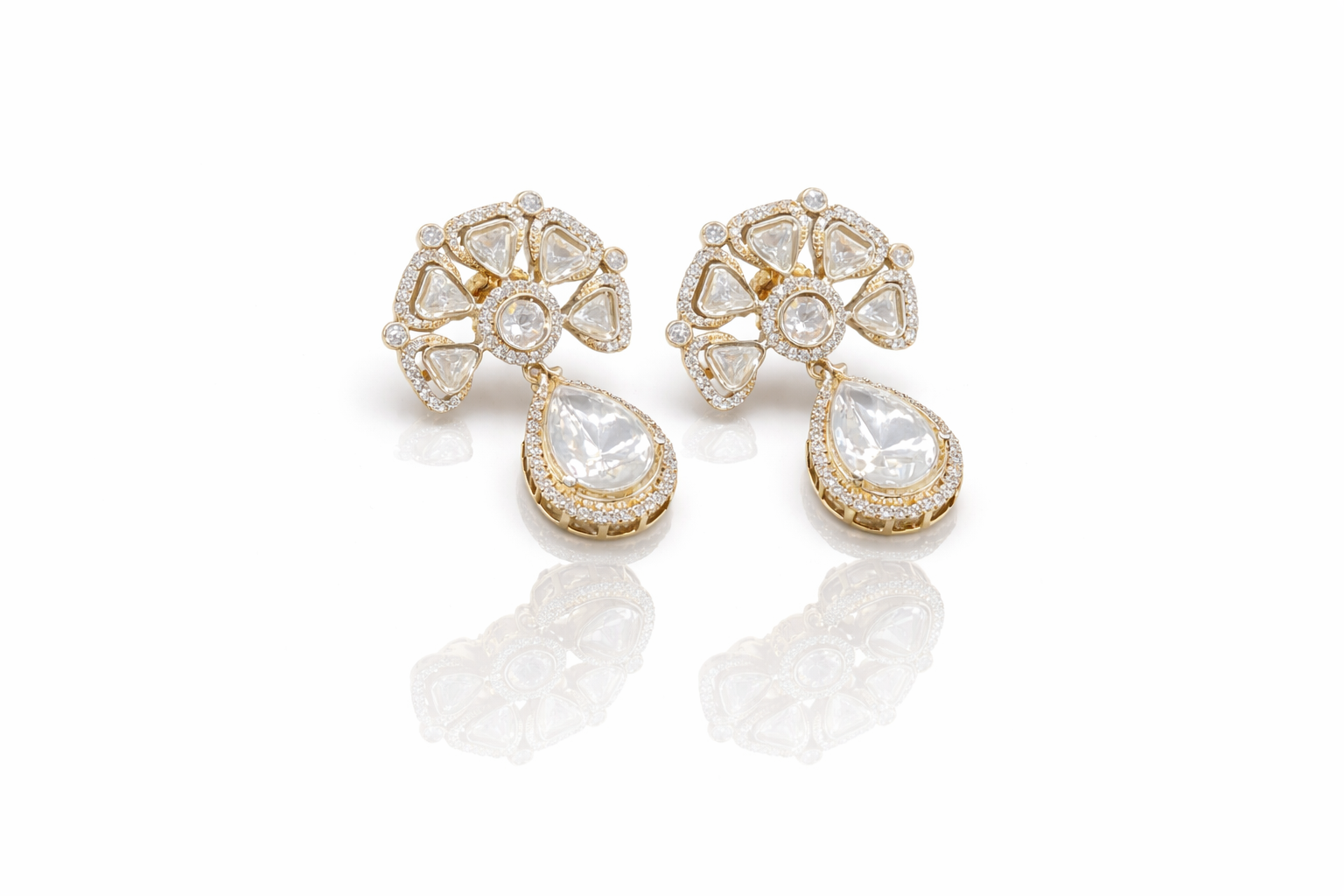 Kundan Earrings 09254 - 4