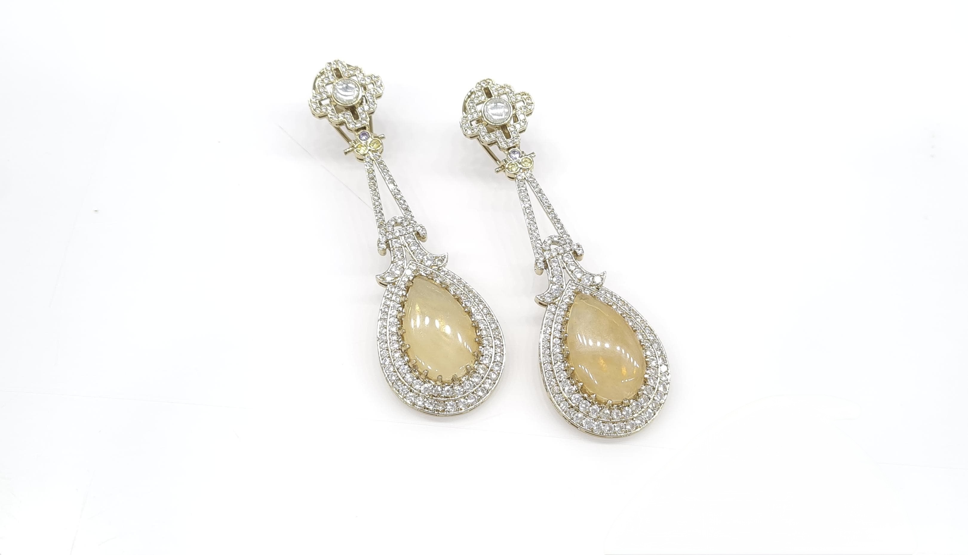 Sabyasachi Earrings 08445 - 6