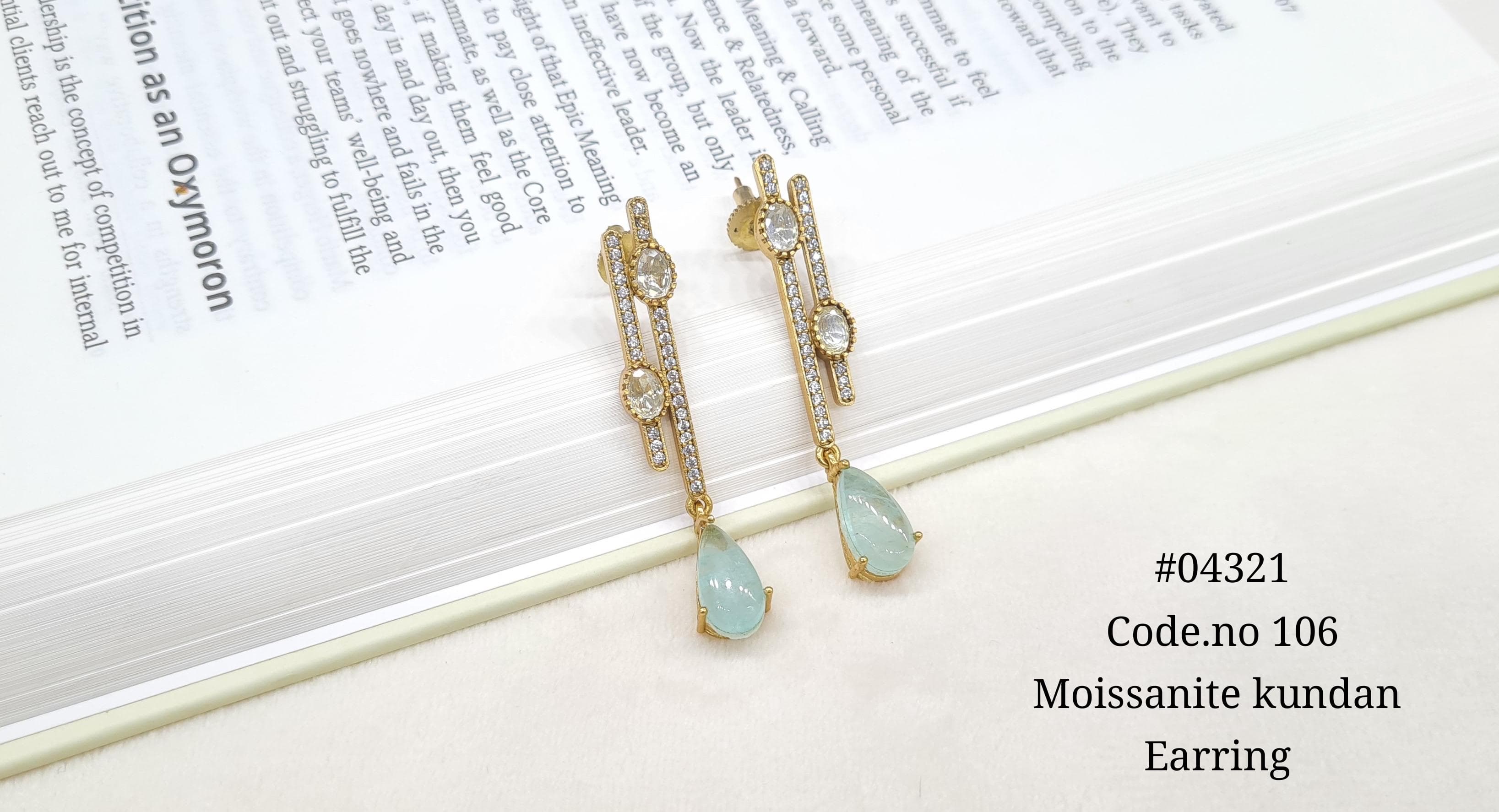 Kundan Earring 04321 - 4