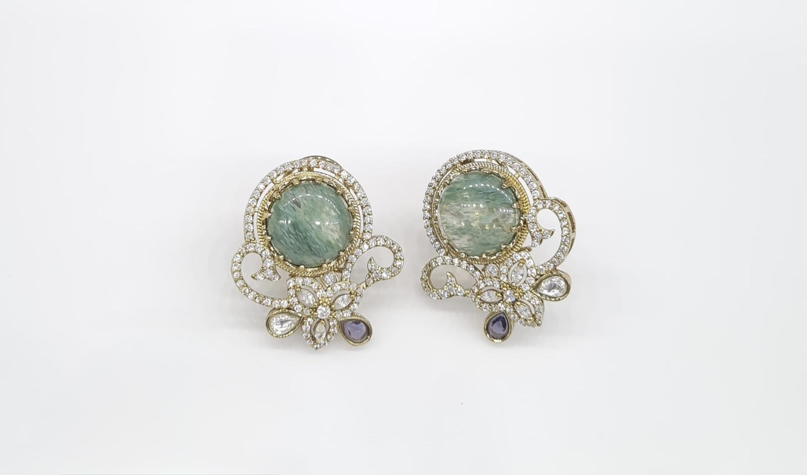 Sabyasachi Earrings 08717 - 6