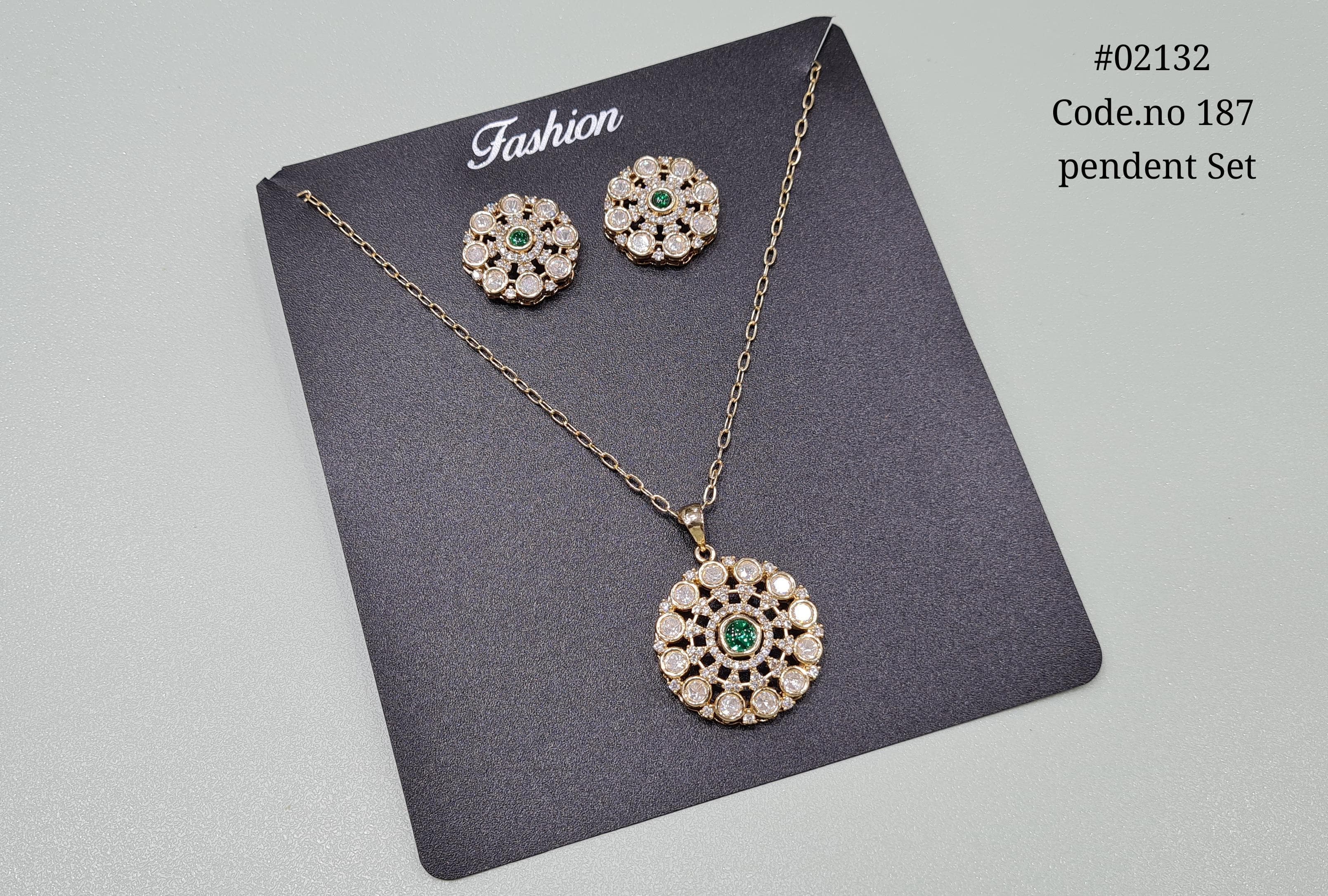 Kundan pendant set 02132