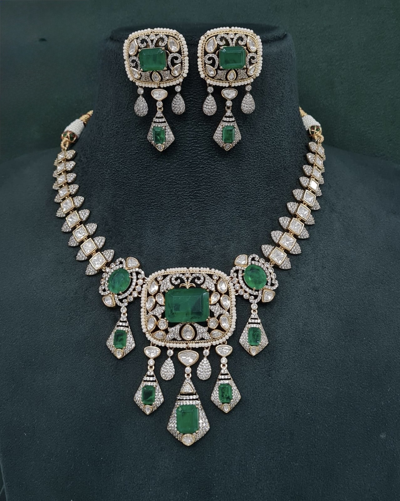 Victorian Necklace 07862 - 5