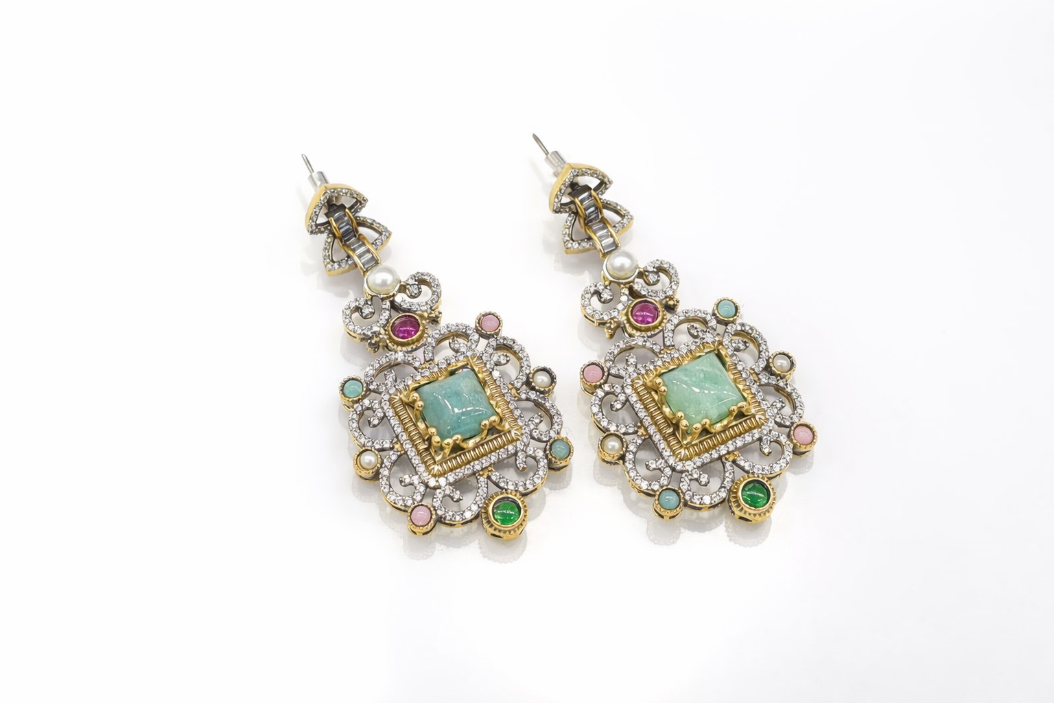 Sabyasachi Earrings 09400