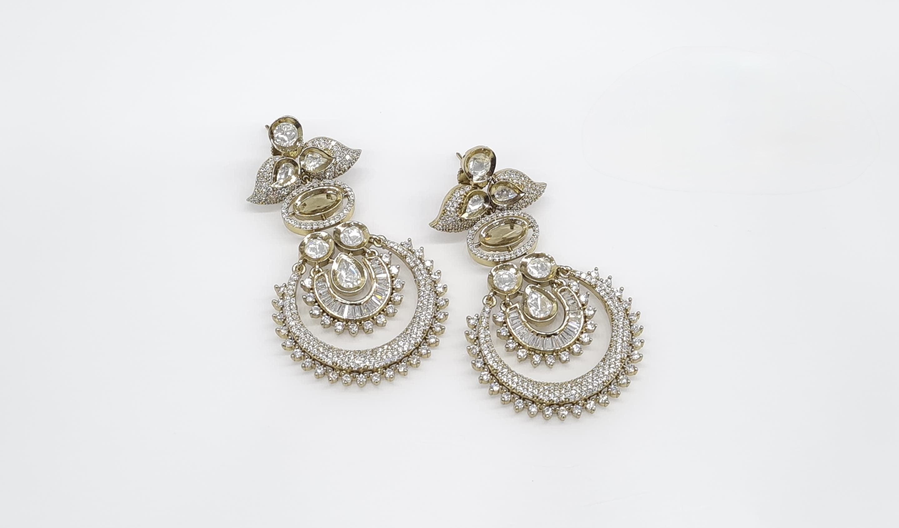 Sabyasachi Earrings 09291 - 8