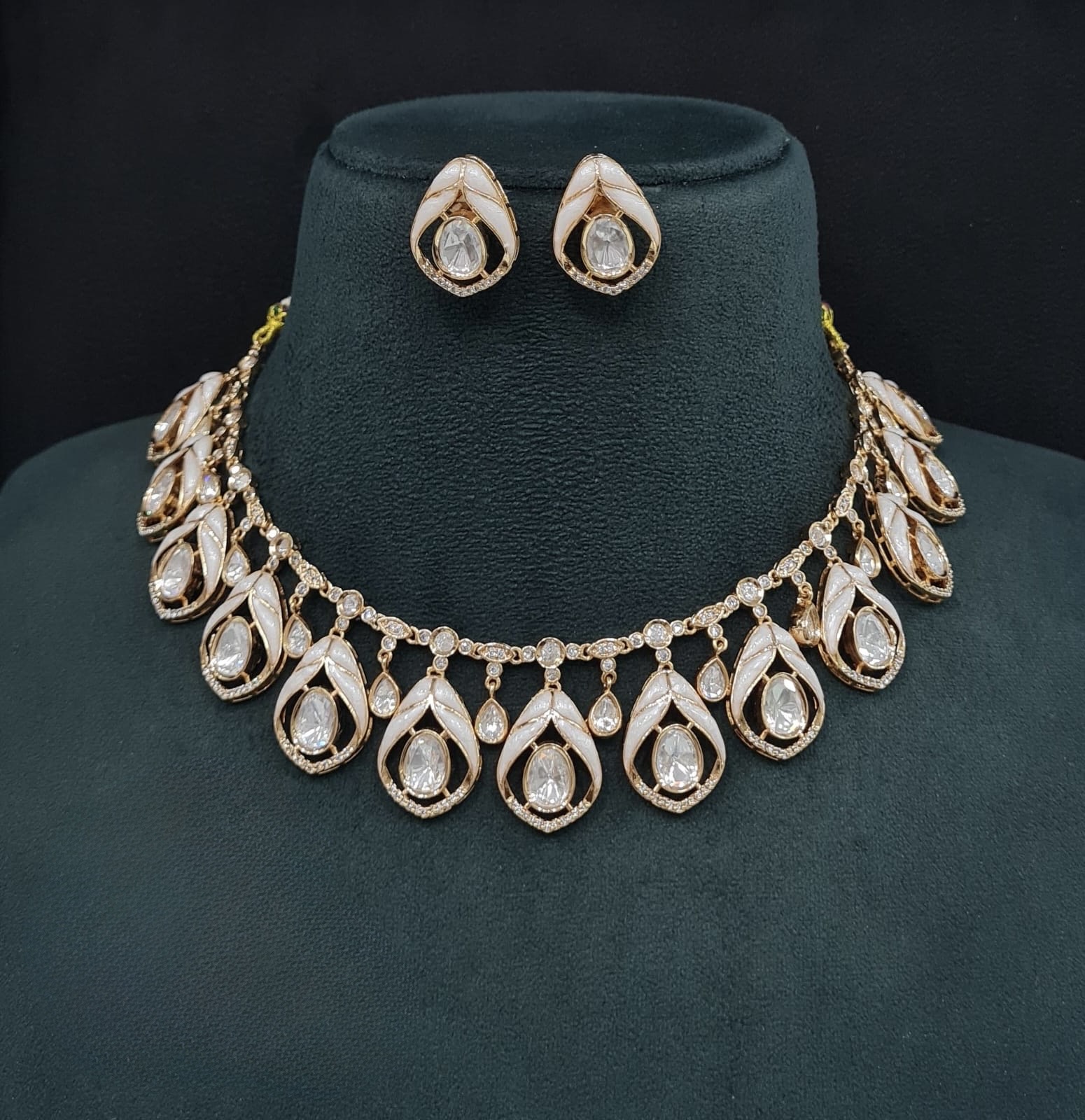 Kundan Necklace 08946 - 6