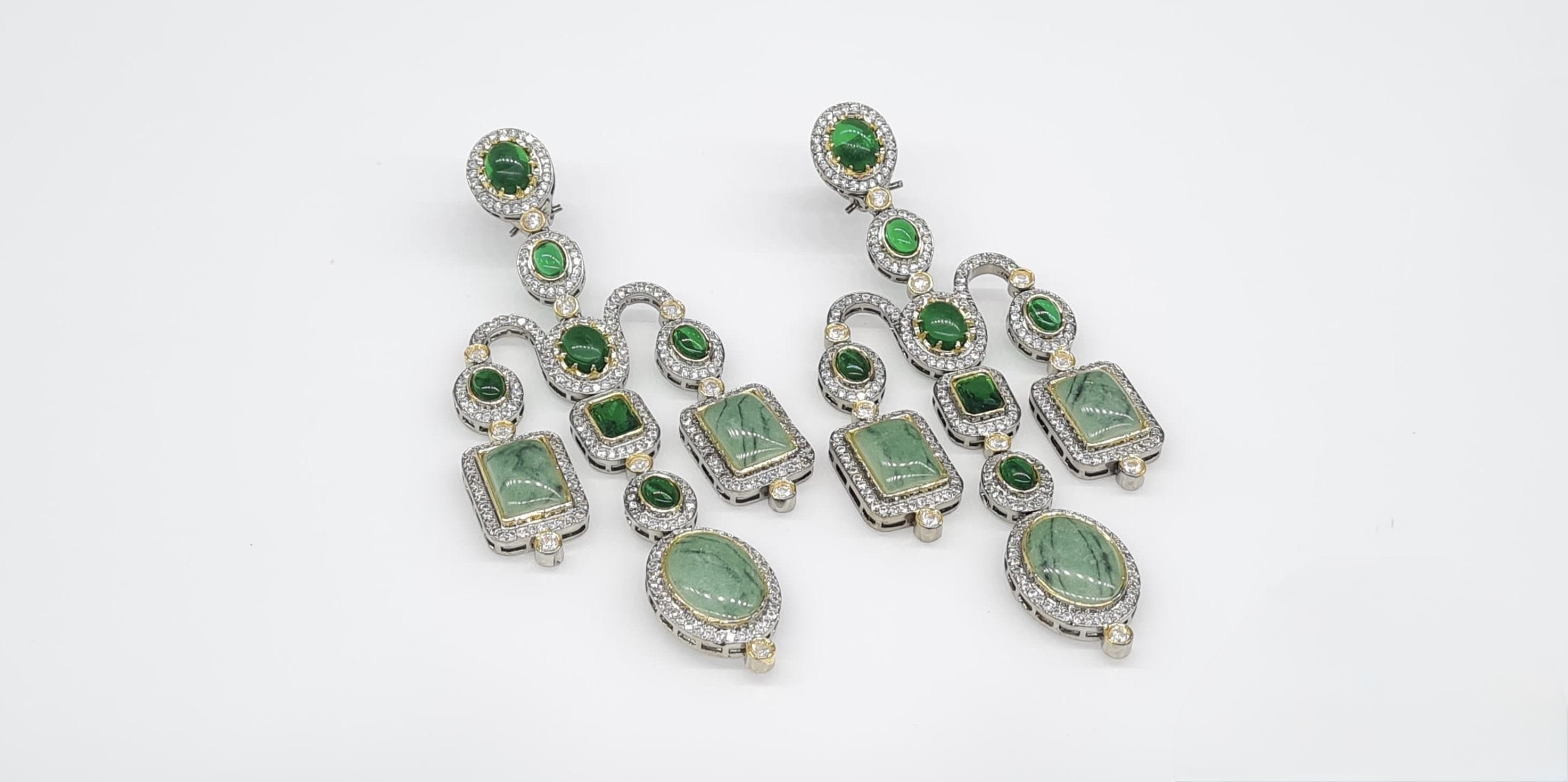 Sabyasachi Earrings 09290 - 5