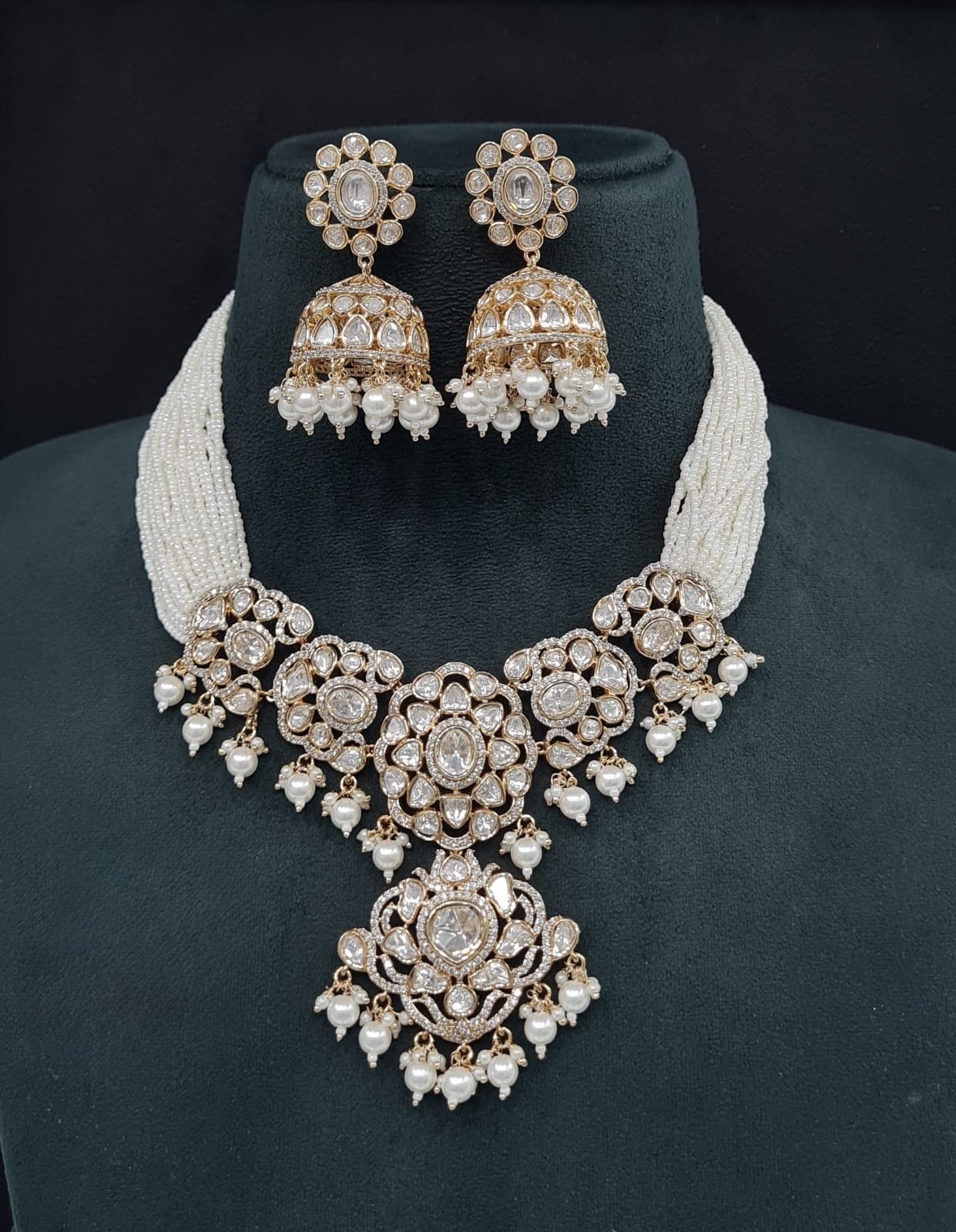 Kundan Necklace 09261 - 4