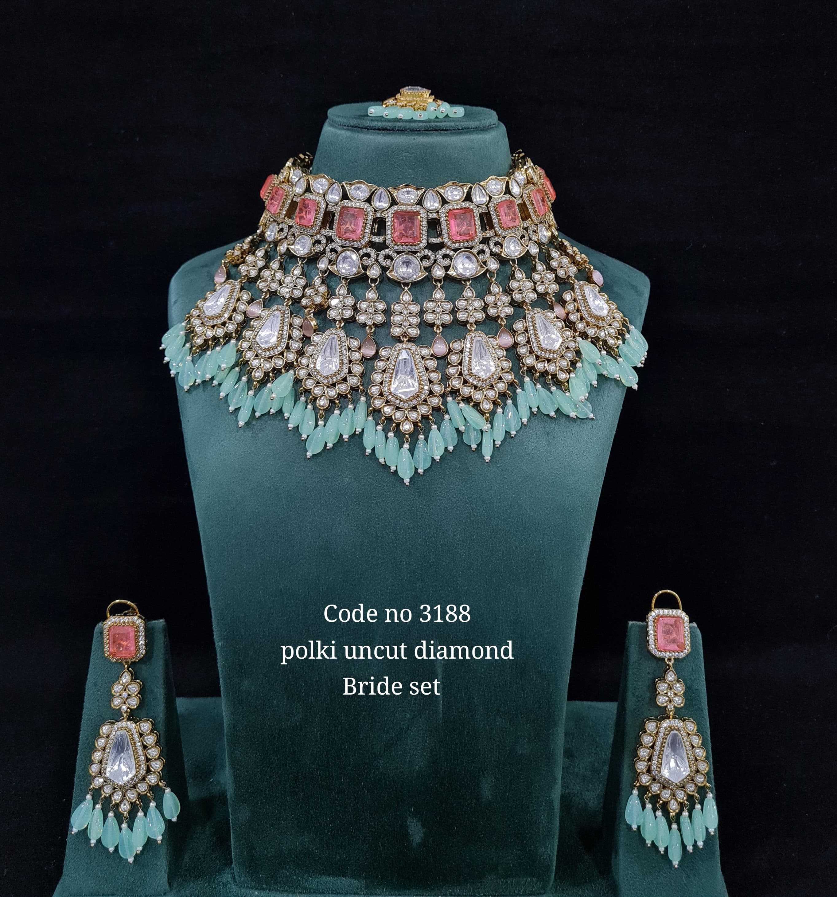 Kundan Bride Set 01329 - 4