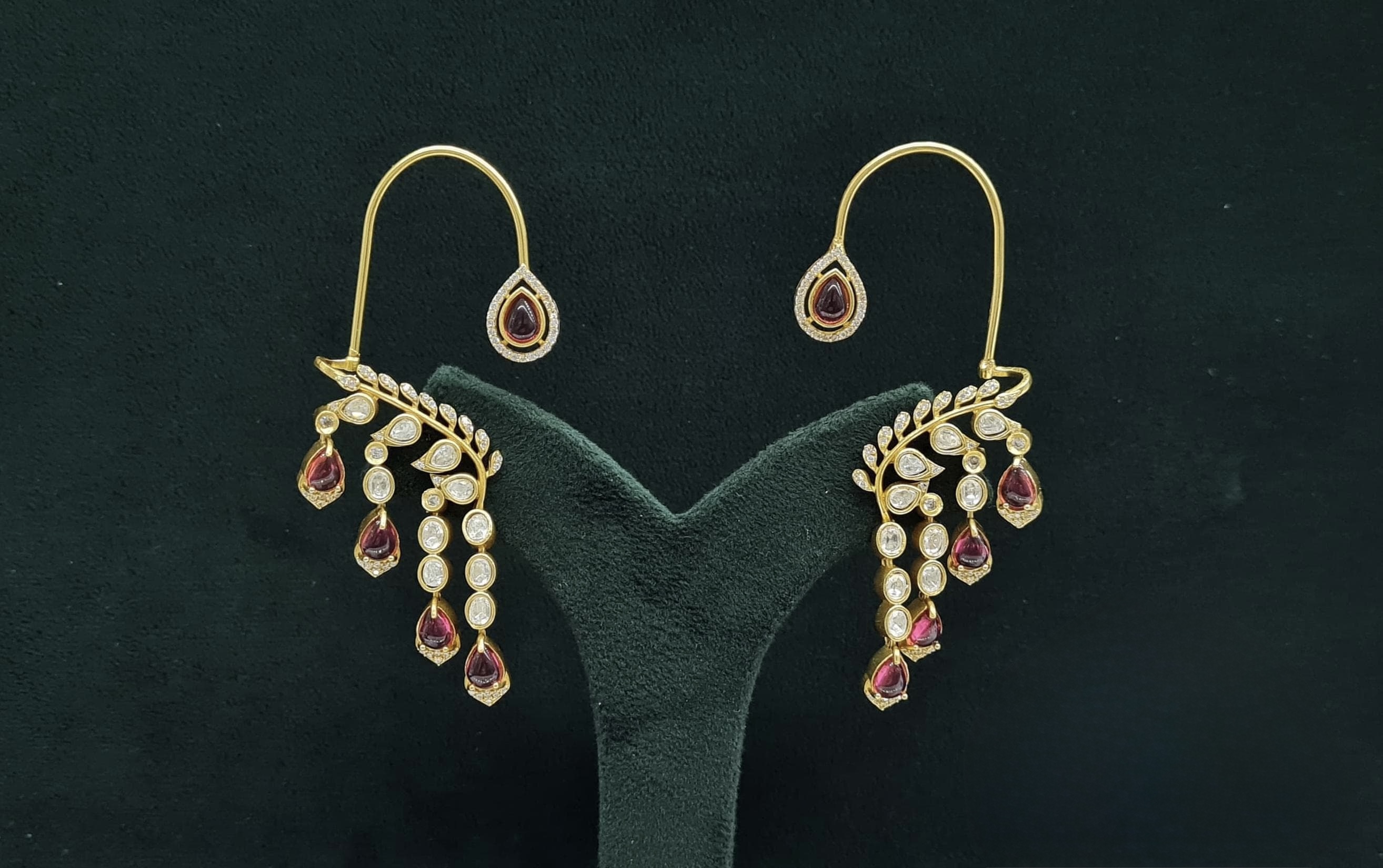 Moissanite Earcuff 08563 - 3