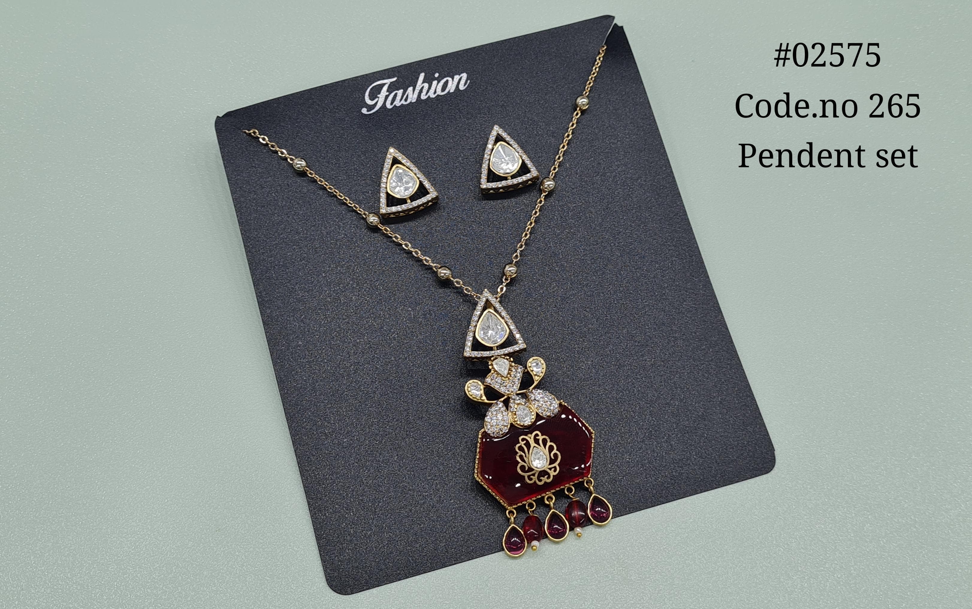 Kundan pendant 02575 - 4