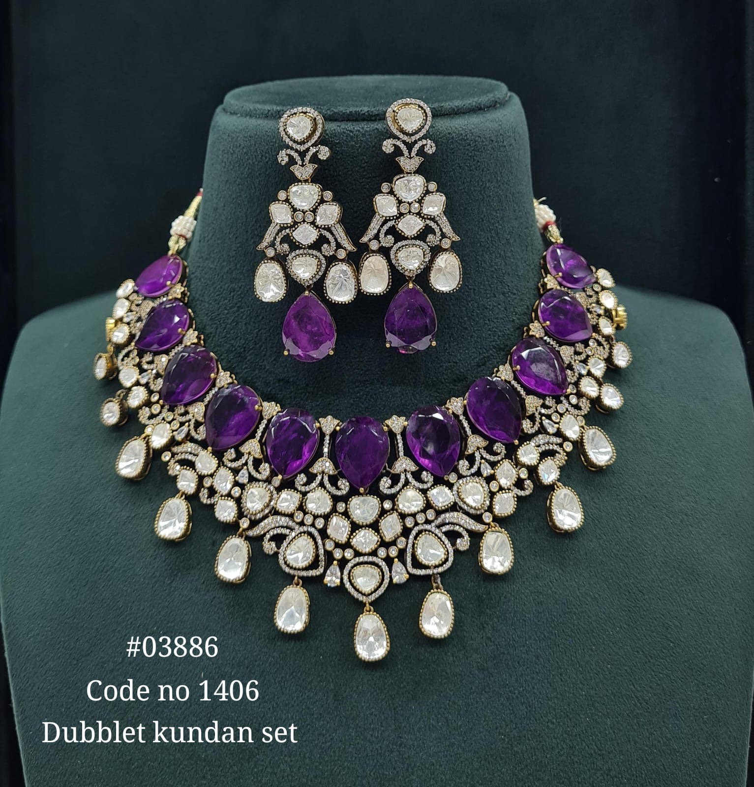 Victorian Necklace 03886