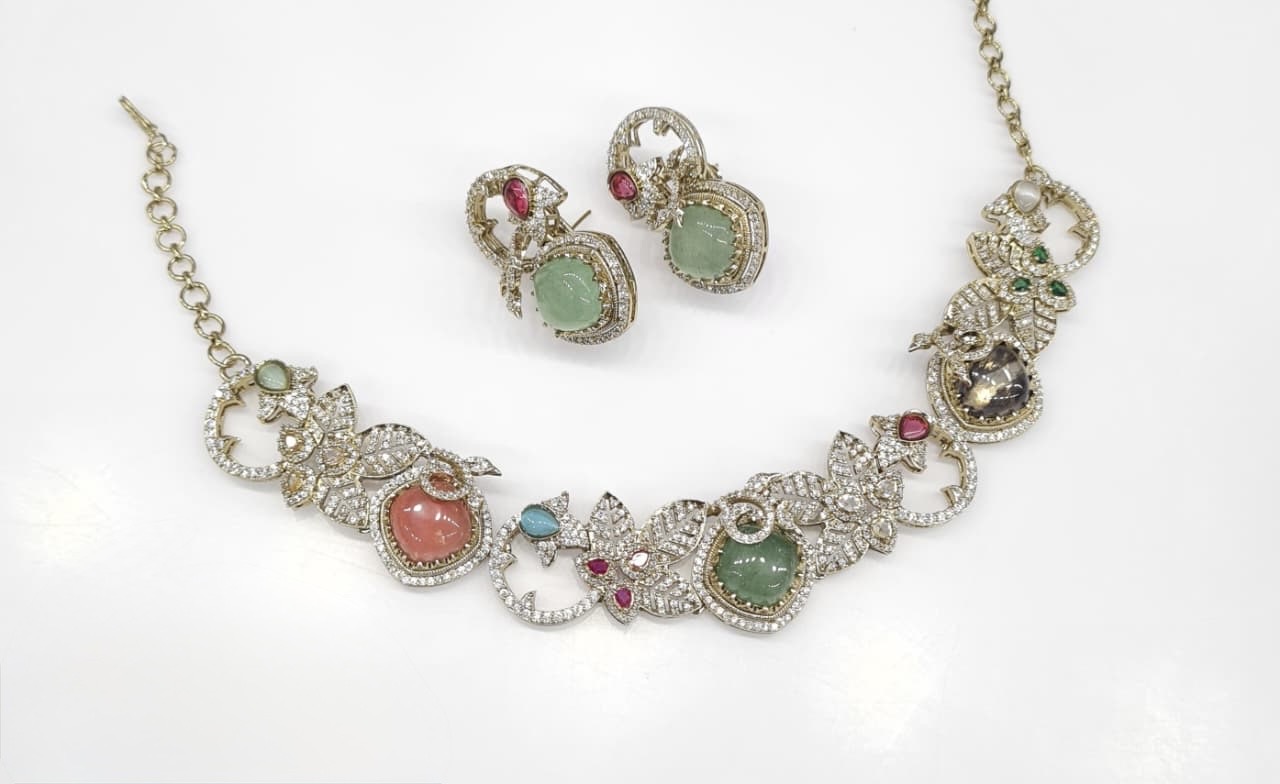 Sabyasachi Necklace 08877