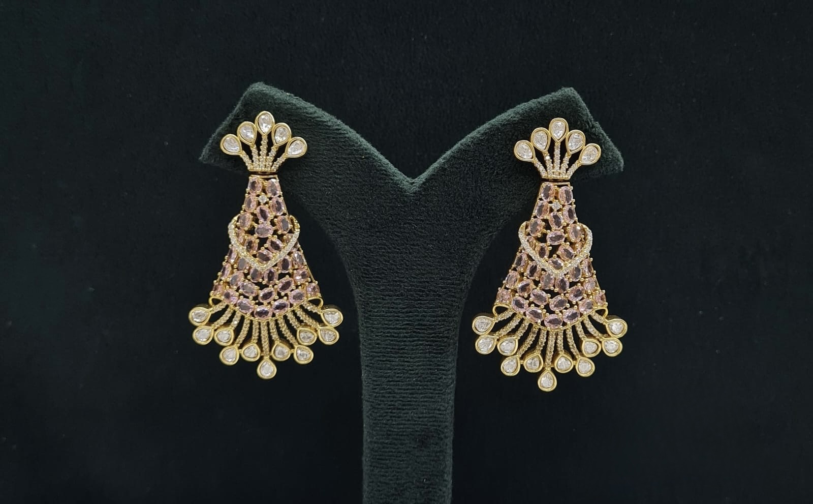 Kundan Earrings 08205 - 5