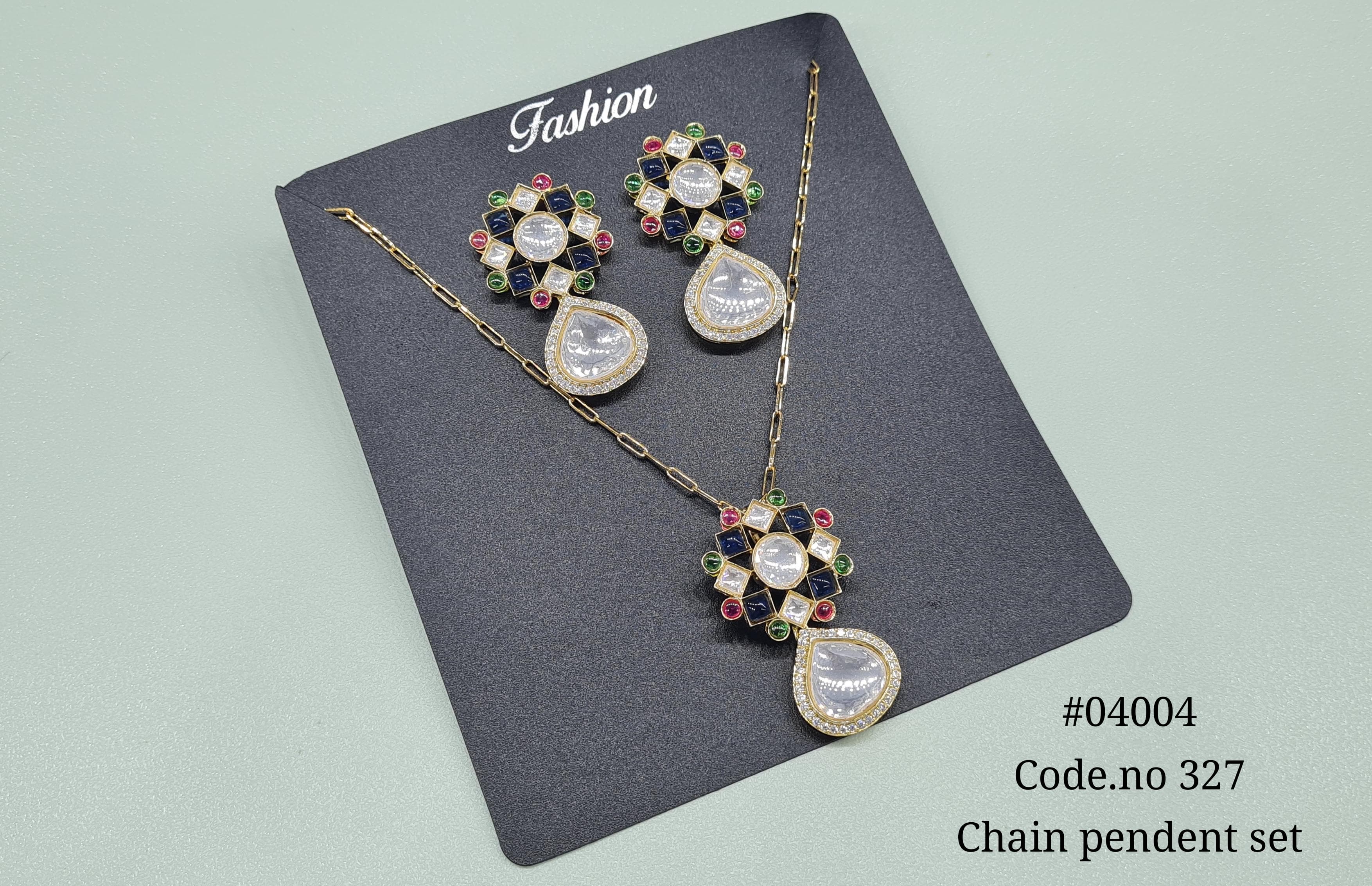 Kundan Pendant 04004 - 10