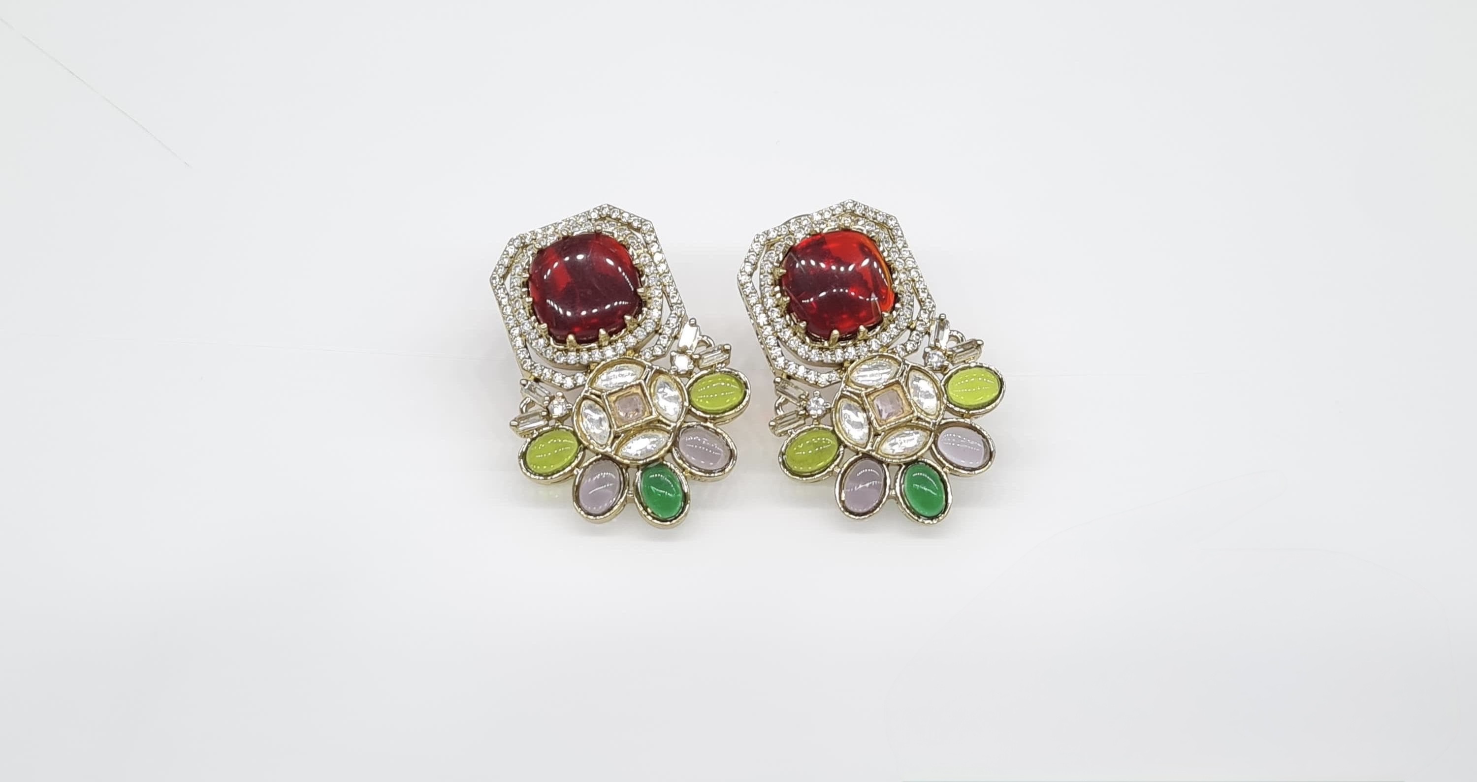 Sabyasachi Earrings 09410 - 4