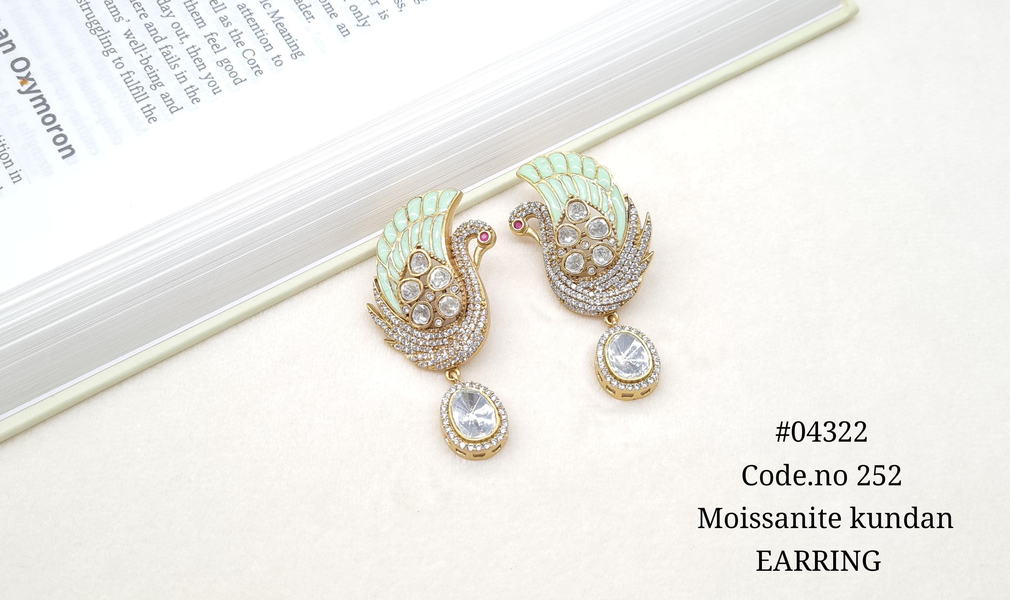Kundan Earring 04322 - 10